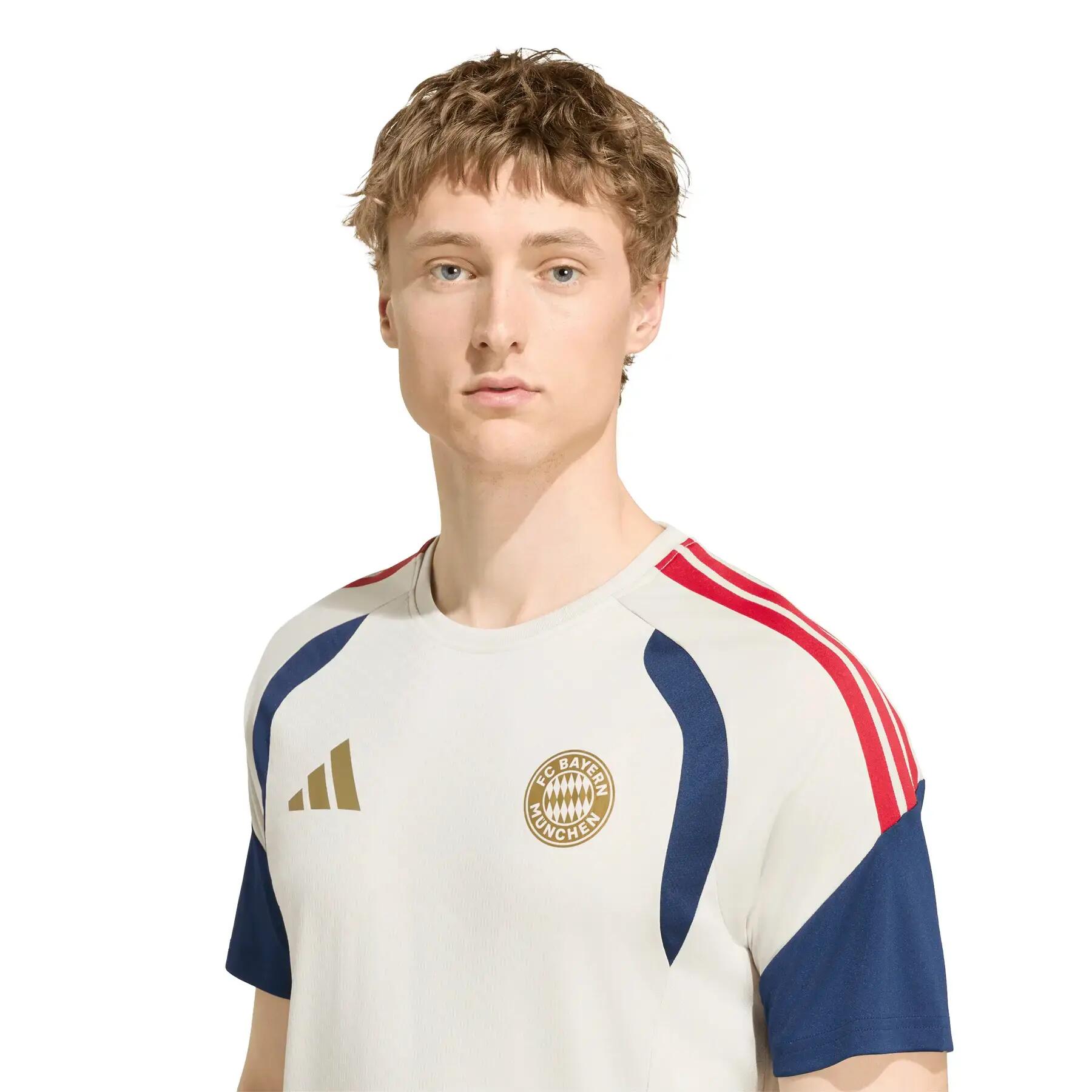 Training Shirt Bayern Munich 2026/27 6/7