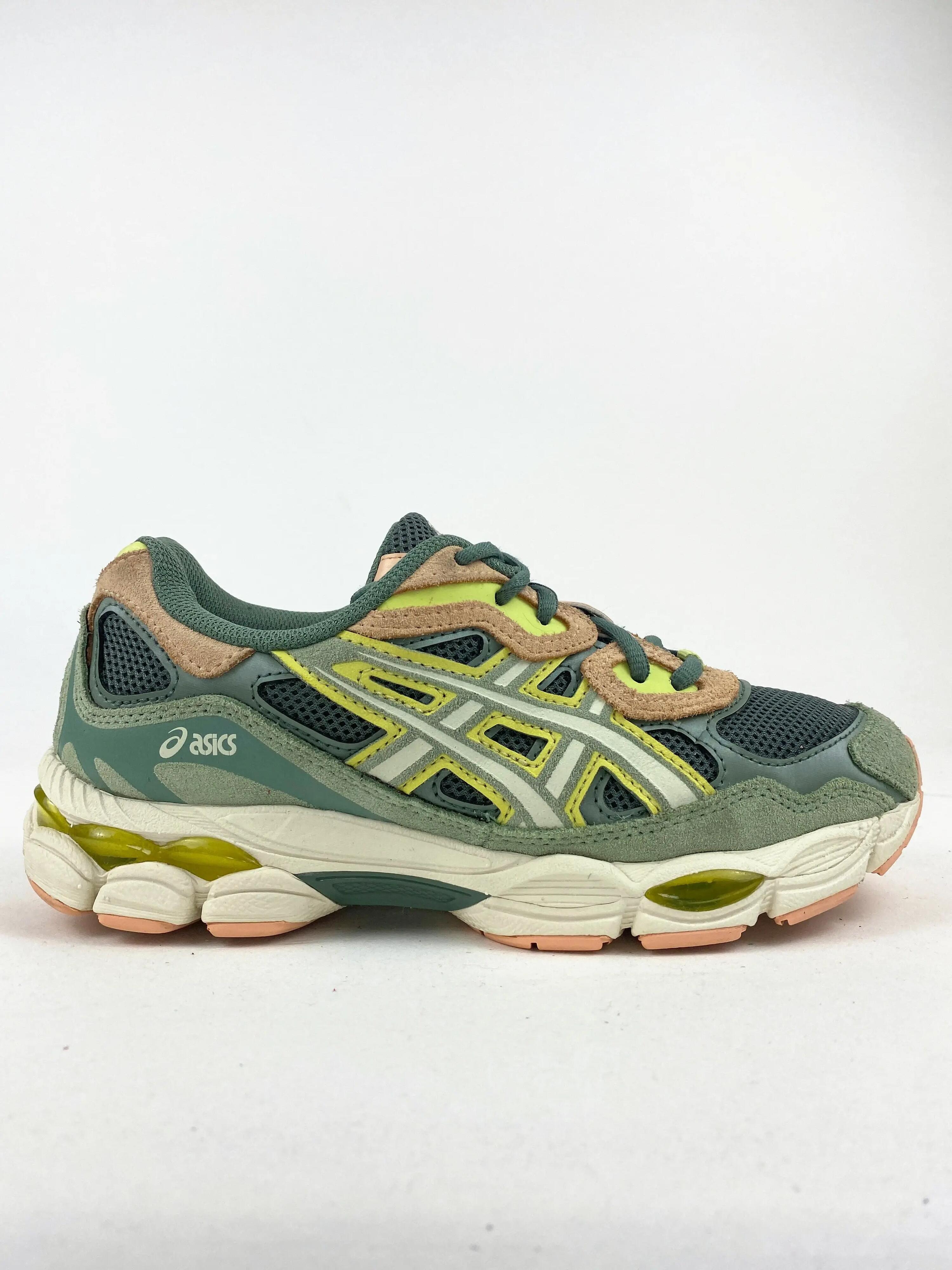 ASICS picture