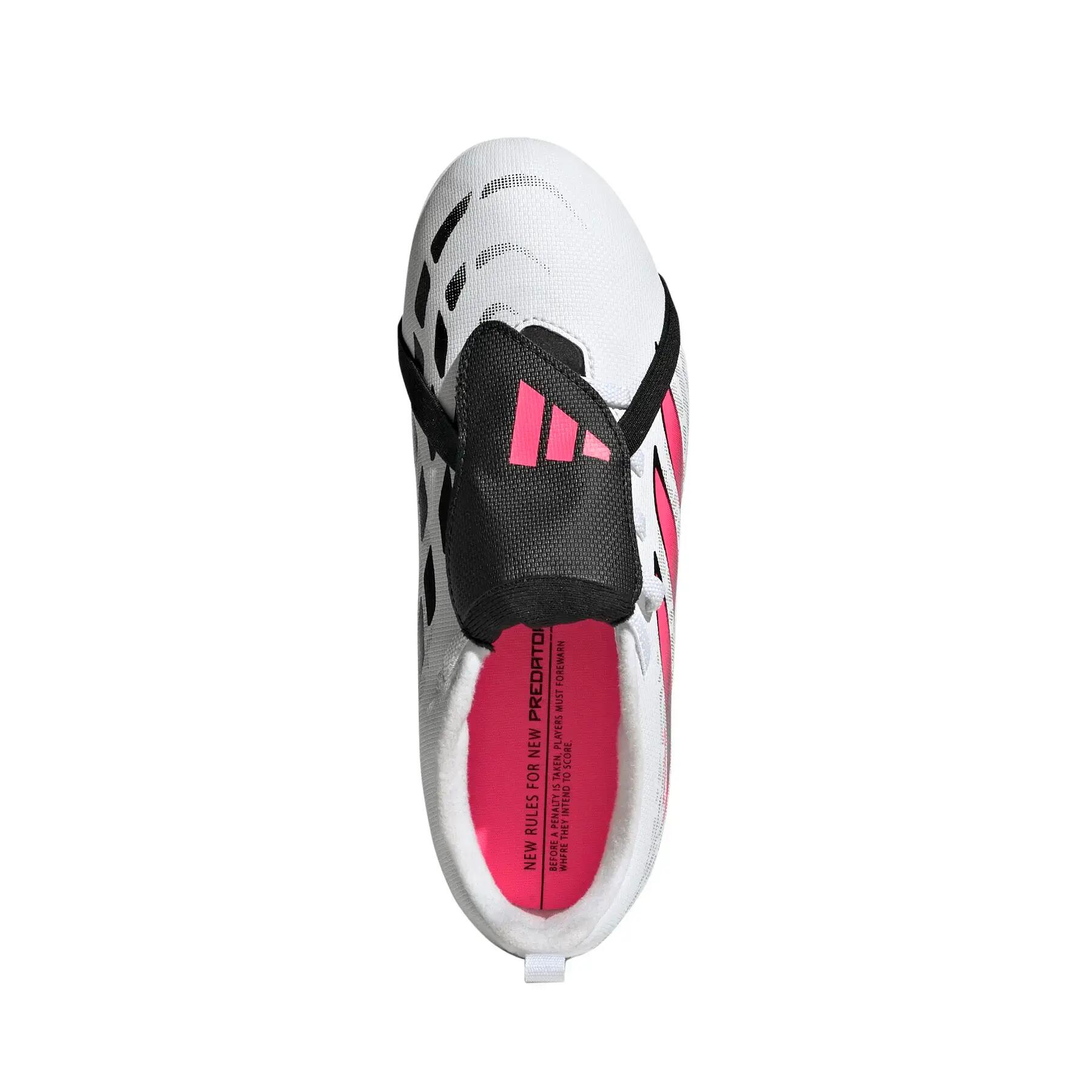 Chaussures de football enfant adidas Predator Club FG/MG 6/7