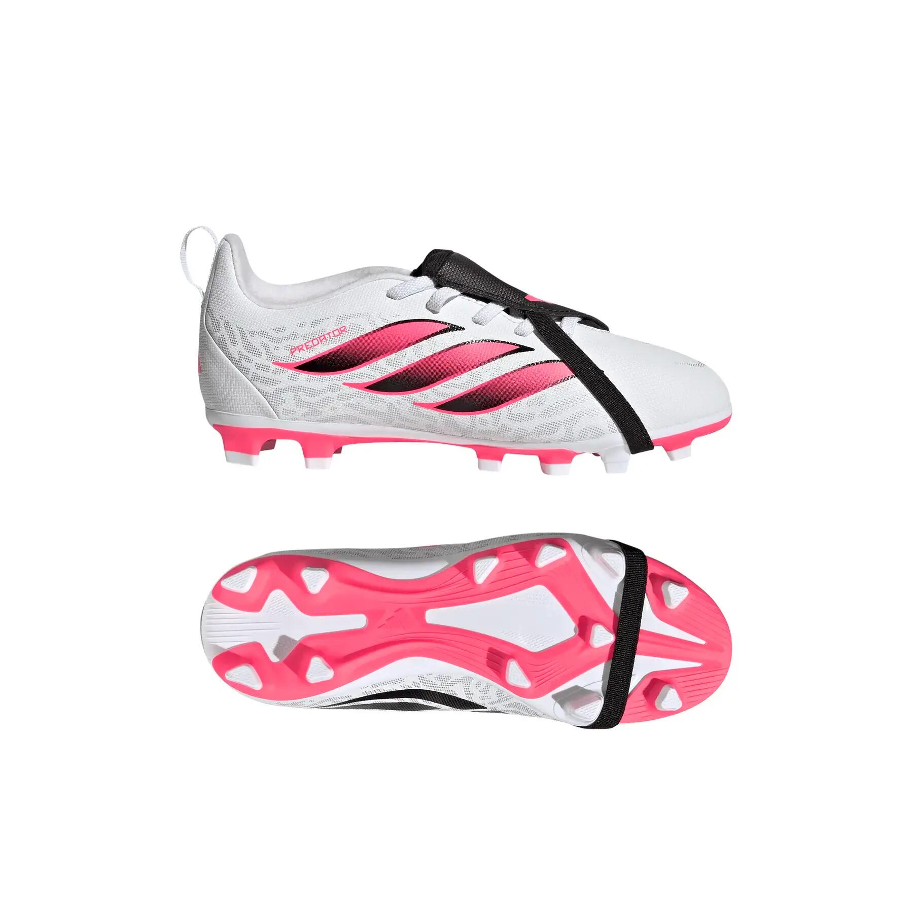 Chaussures de football enfant adidas Predator Club FG/MG 4/7