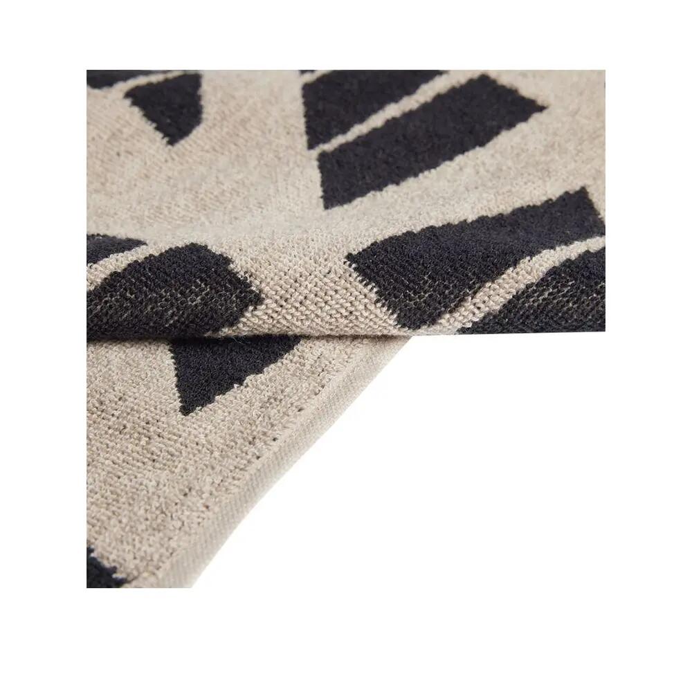 Serviette adidas Towel Marron en coton 2/3