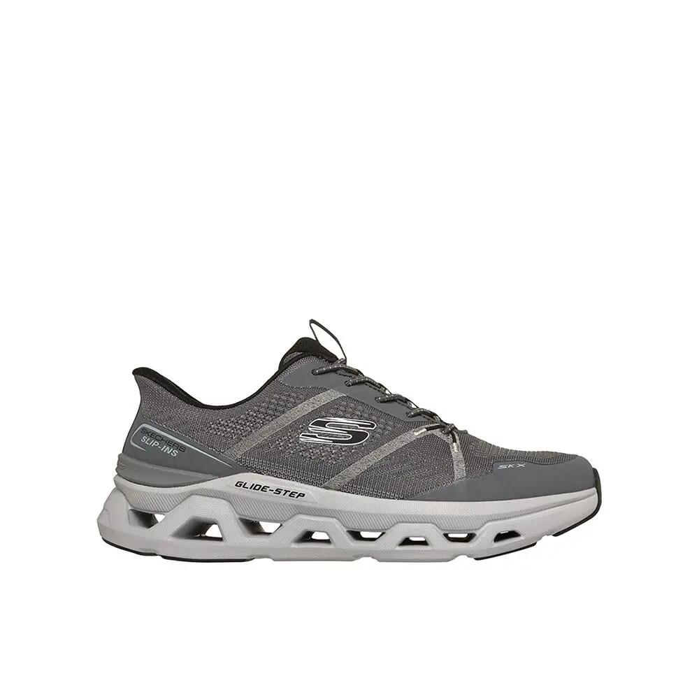 SKECHERS picture