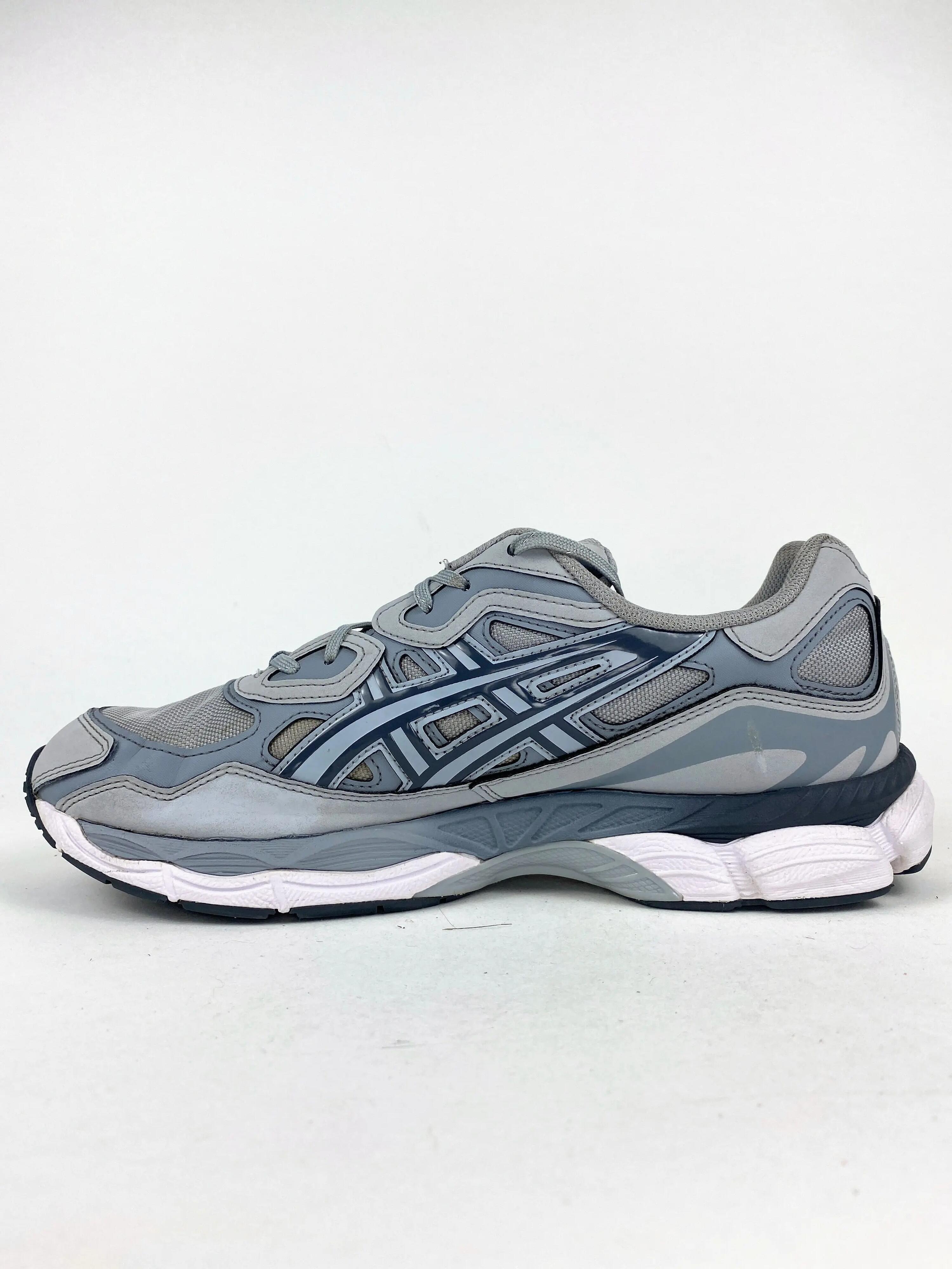 Reconditionné ASICS Baskets Homme, Gel-NYC, Gris clair Très Bon État 4/4