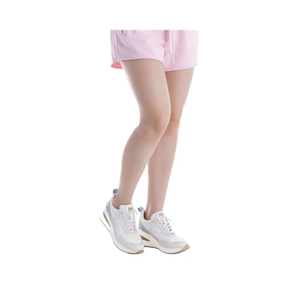 Buty XTI Baskets na koturnie damskie z sznurówkami 2/7