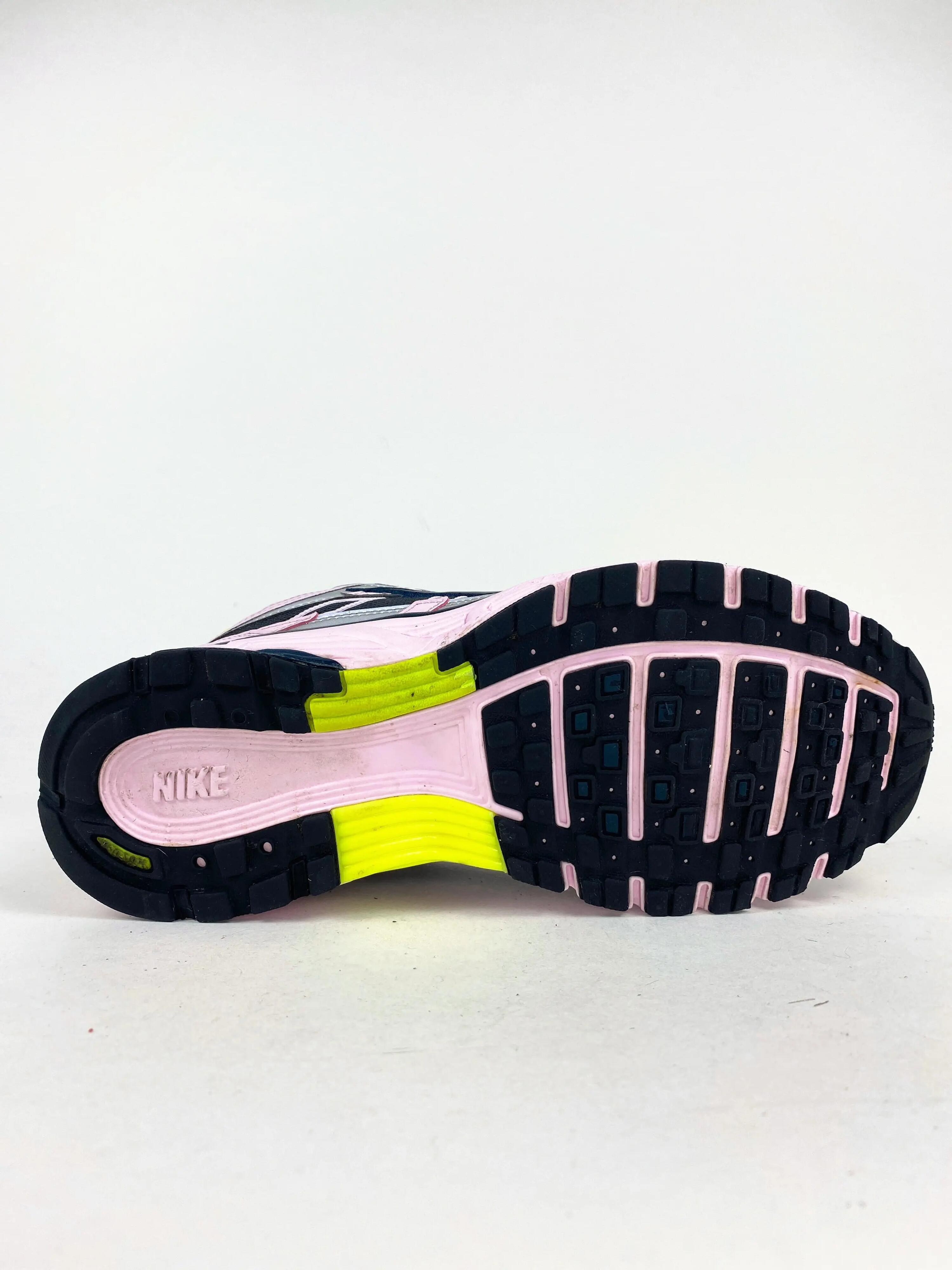 Reconditionné NIKE Baskets Homme, P-6000, Rose Très Bon État 2/4