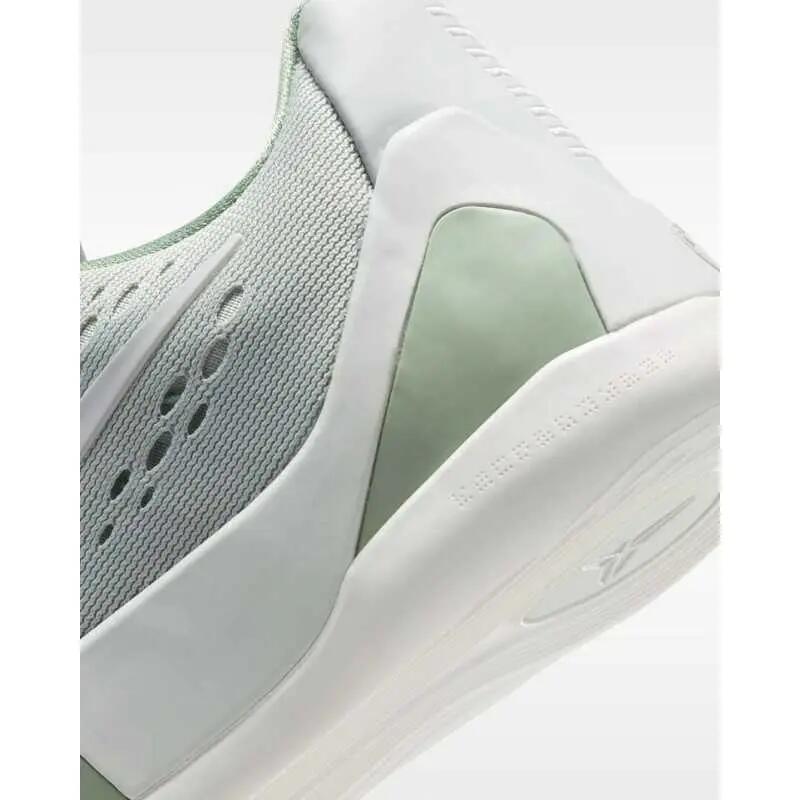 Chaussures de Basketball Nike Kobe IX Low EM (GS) Junior Light Silver Steam 4/5