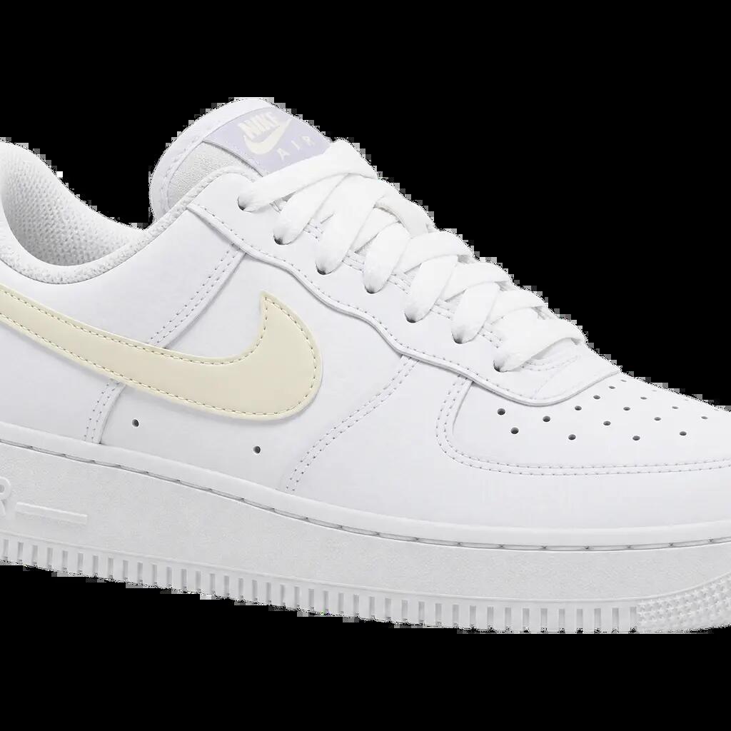 Damen - Sneaker - Air Force 1 '07 - weiß, Oxygen Purple - Nike