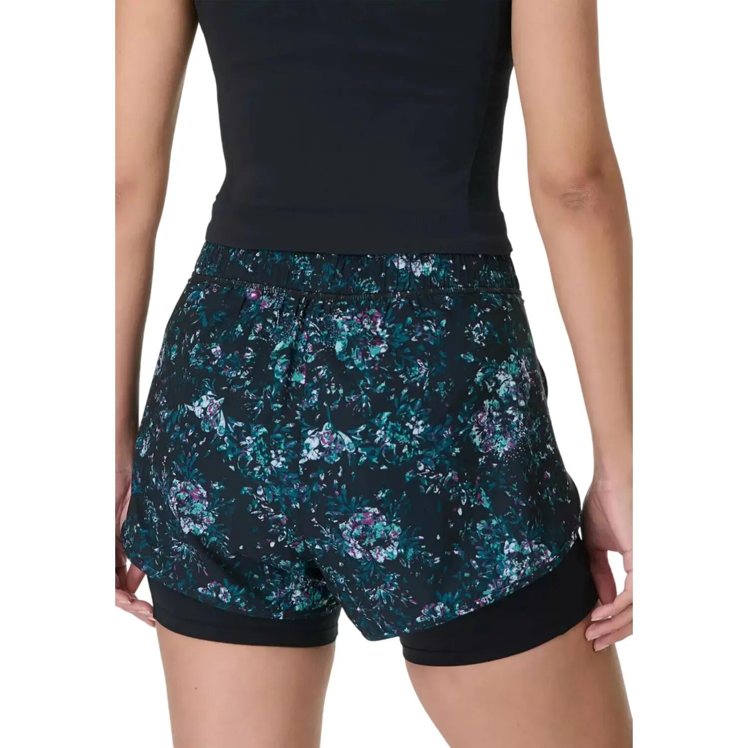 Womens/Ladies Printed Shorts (Black/Peony) 3/4
