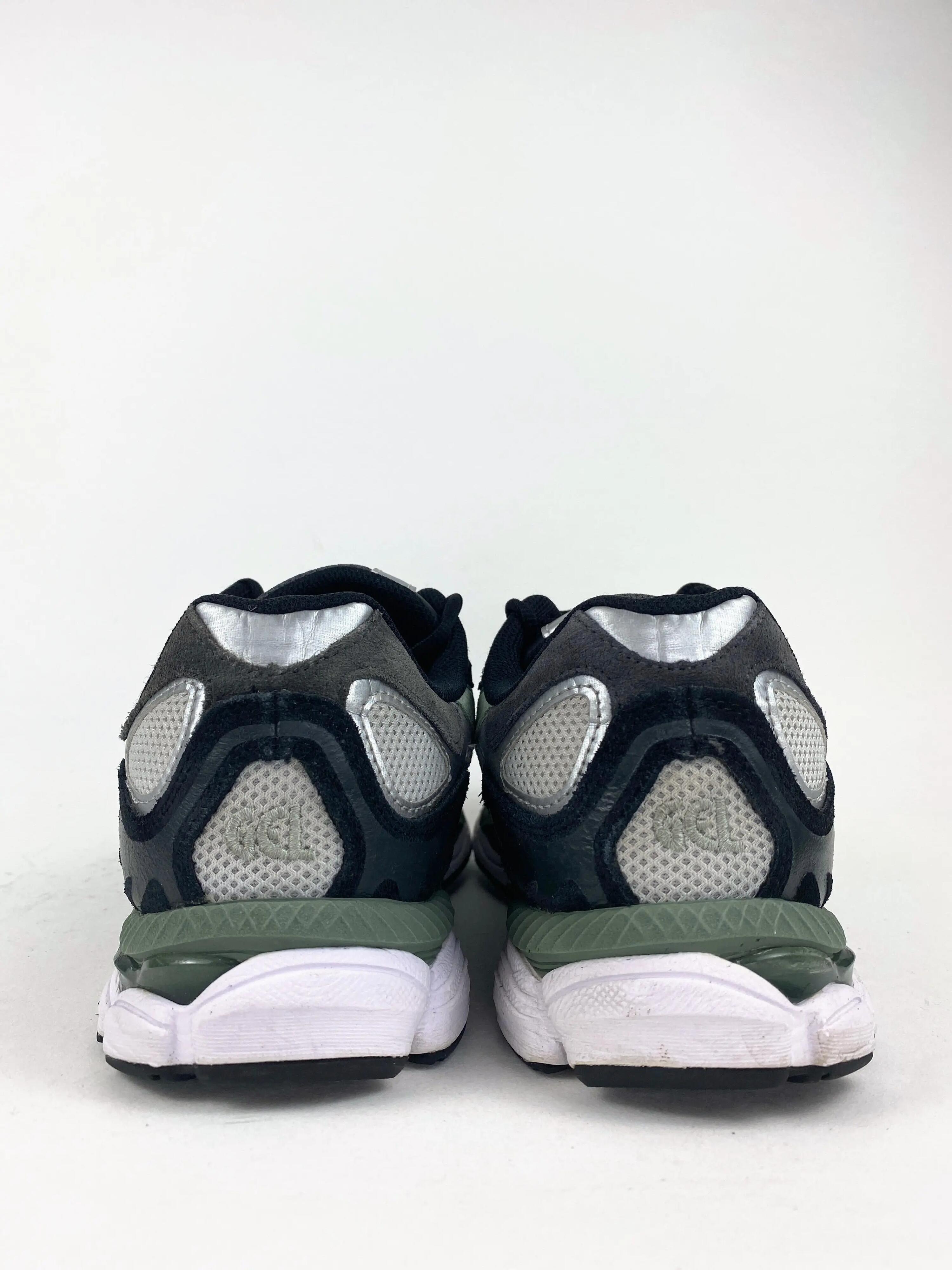 Reconditionné ASICS Baskets Homme, Gel-NYC, Blanc Très Bon État 3/4