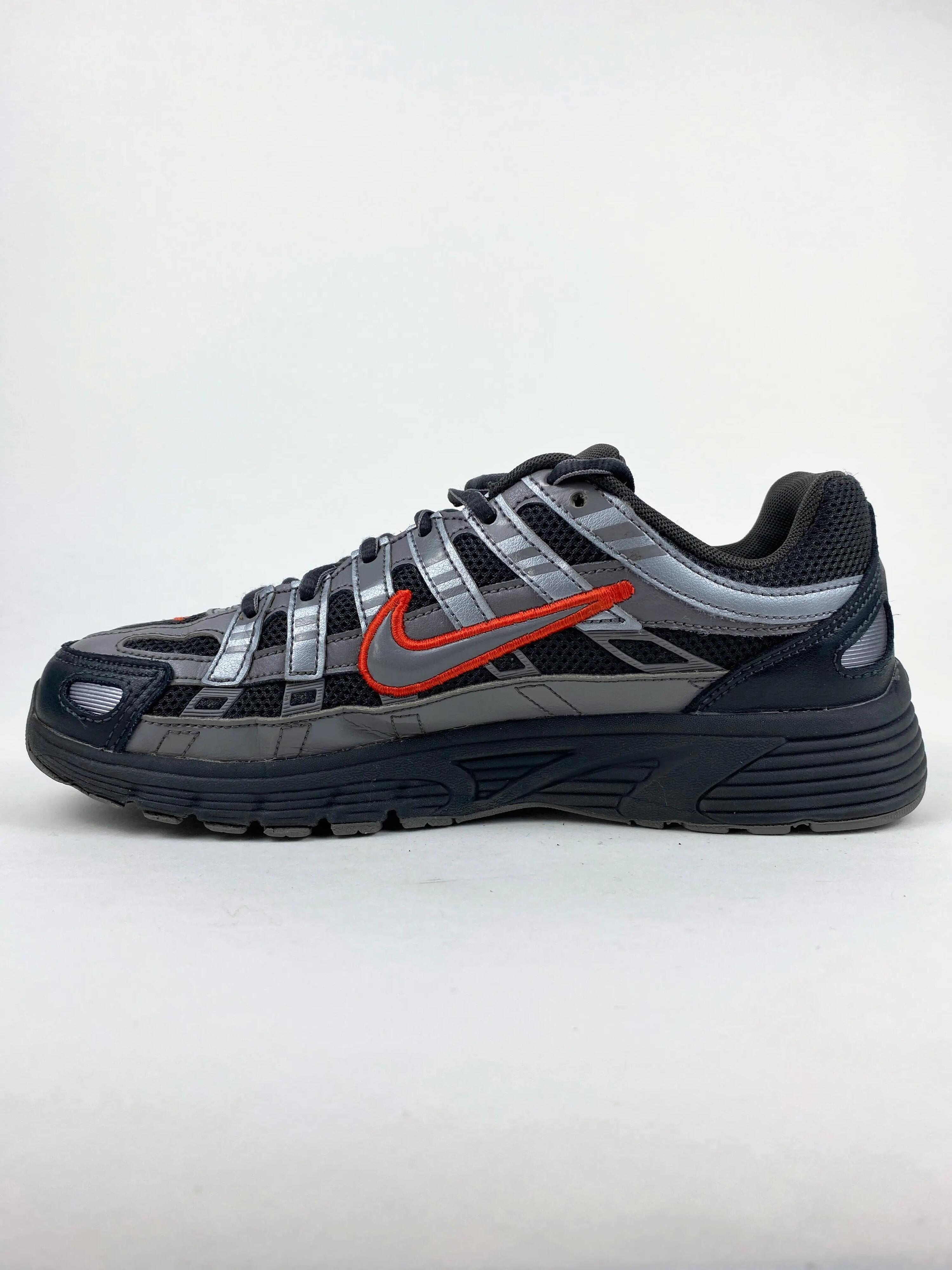 Reconditionné NIKE Baskets Homme, P-6000, Gris foncé Très Bon État 4/4