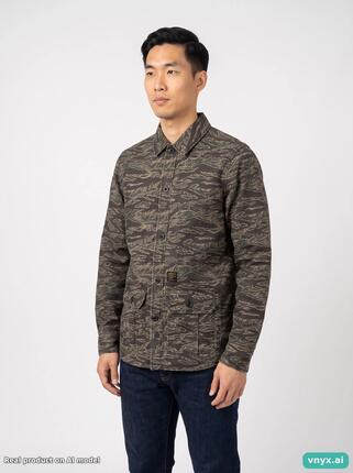 Second Life - Vintage Carhartt Green Camo Outdoor Jacket Men XS