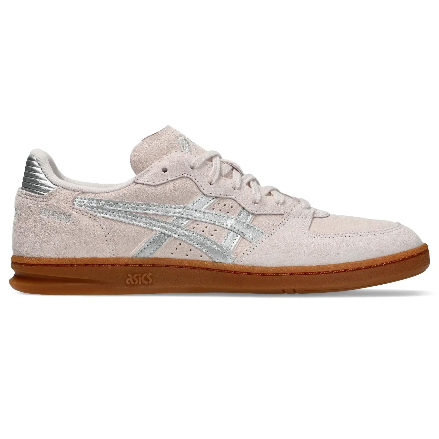 ASICS picture