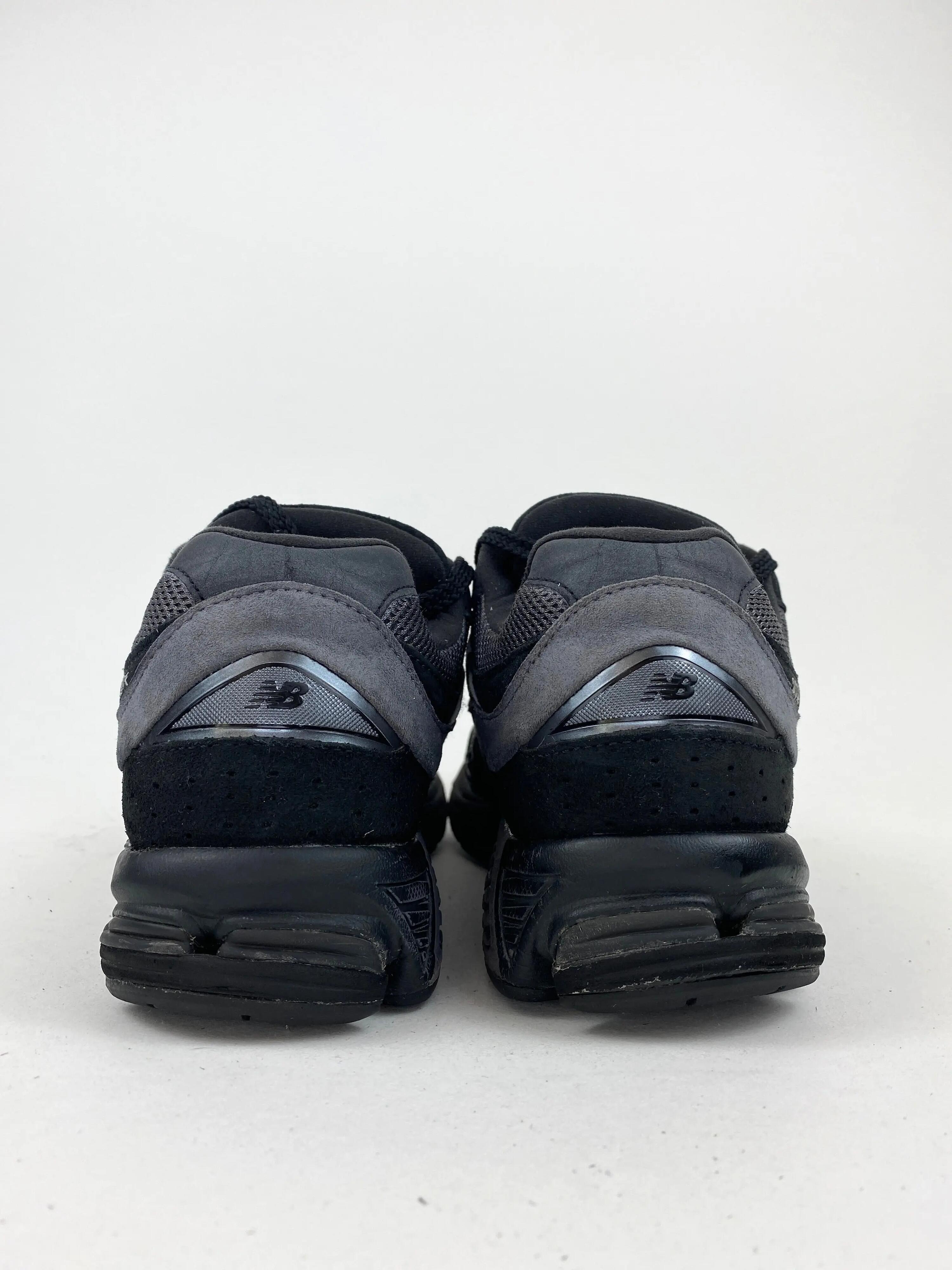 Reconditionné NEW BALANCE Baskets Homme, 2002R, Noir Très Bon État 3/4