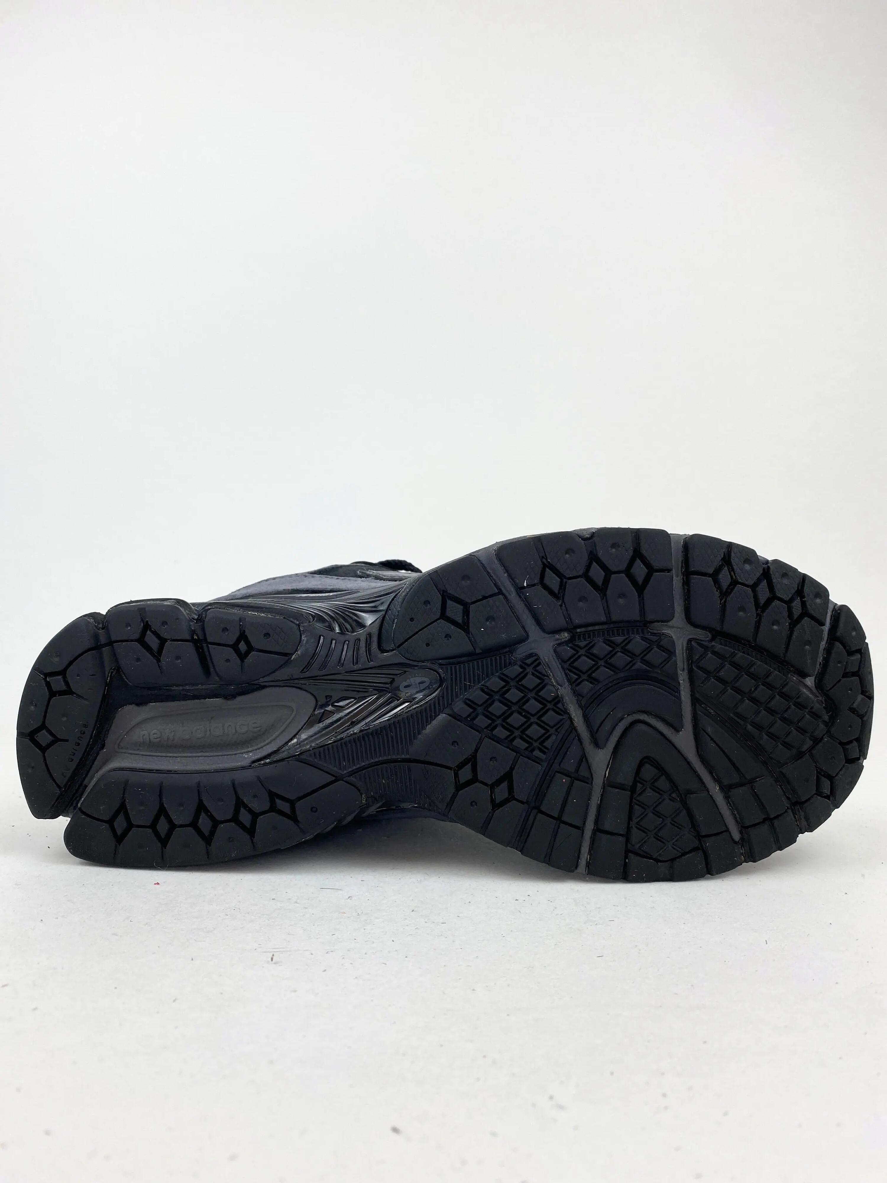 Reconditionné NEW BALANCE Baskets Homme, 2002R, Noir Très Bon État 2/4