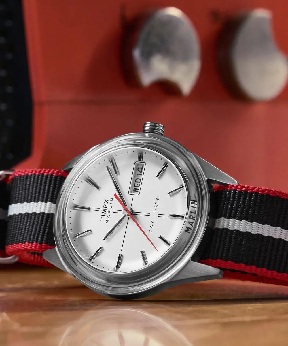 Timex Analogique Montre Noir/Argent TW2Y37300 5/6