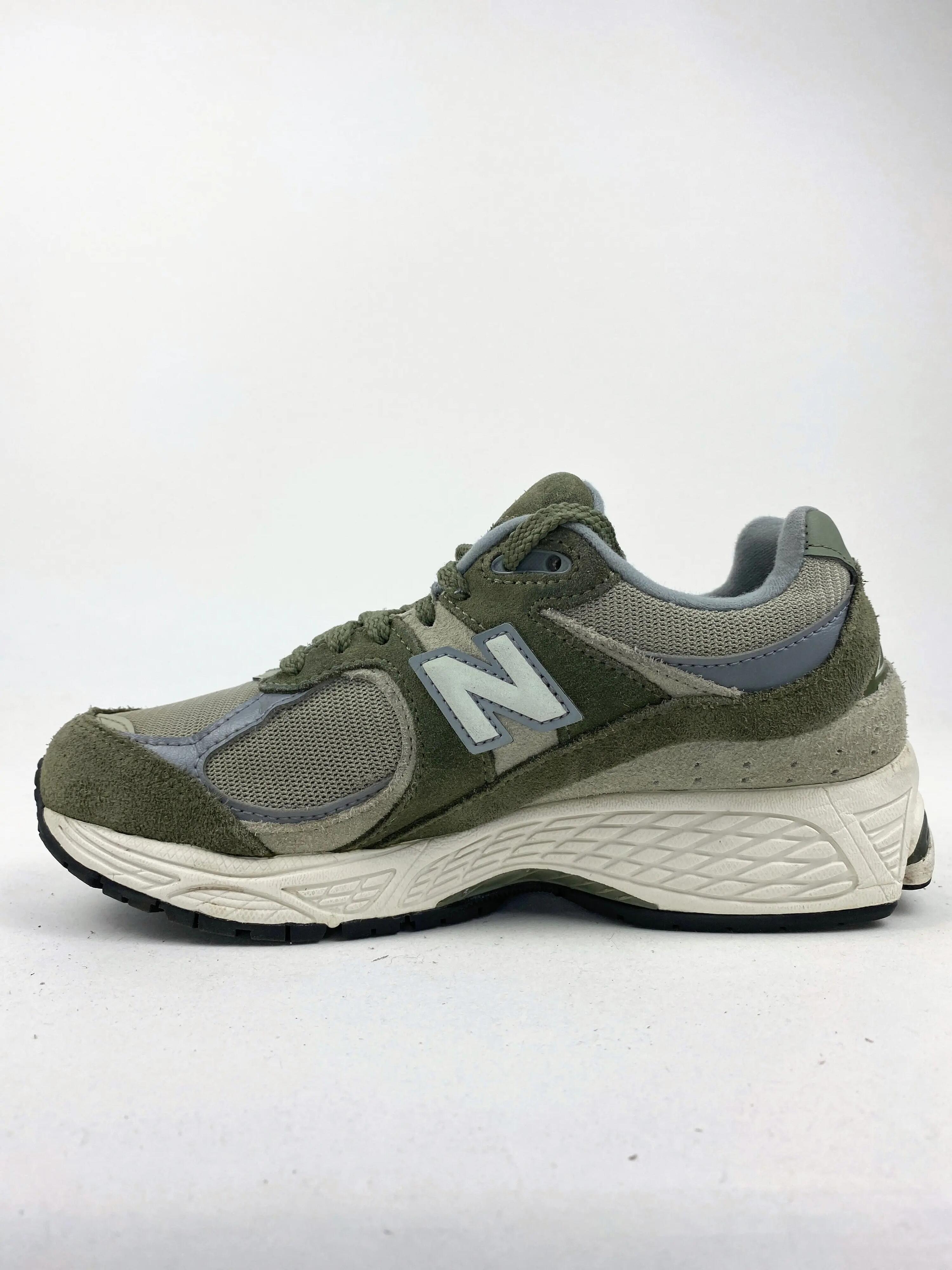 Reconditionné NEW BALANCE Baskets Femme, 2002R, Kaki Très Bon État 4/4