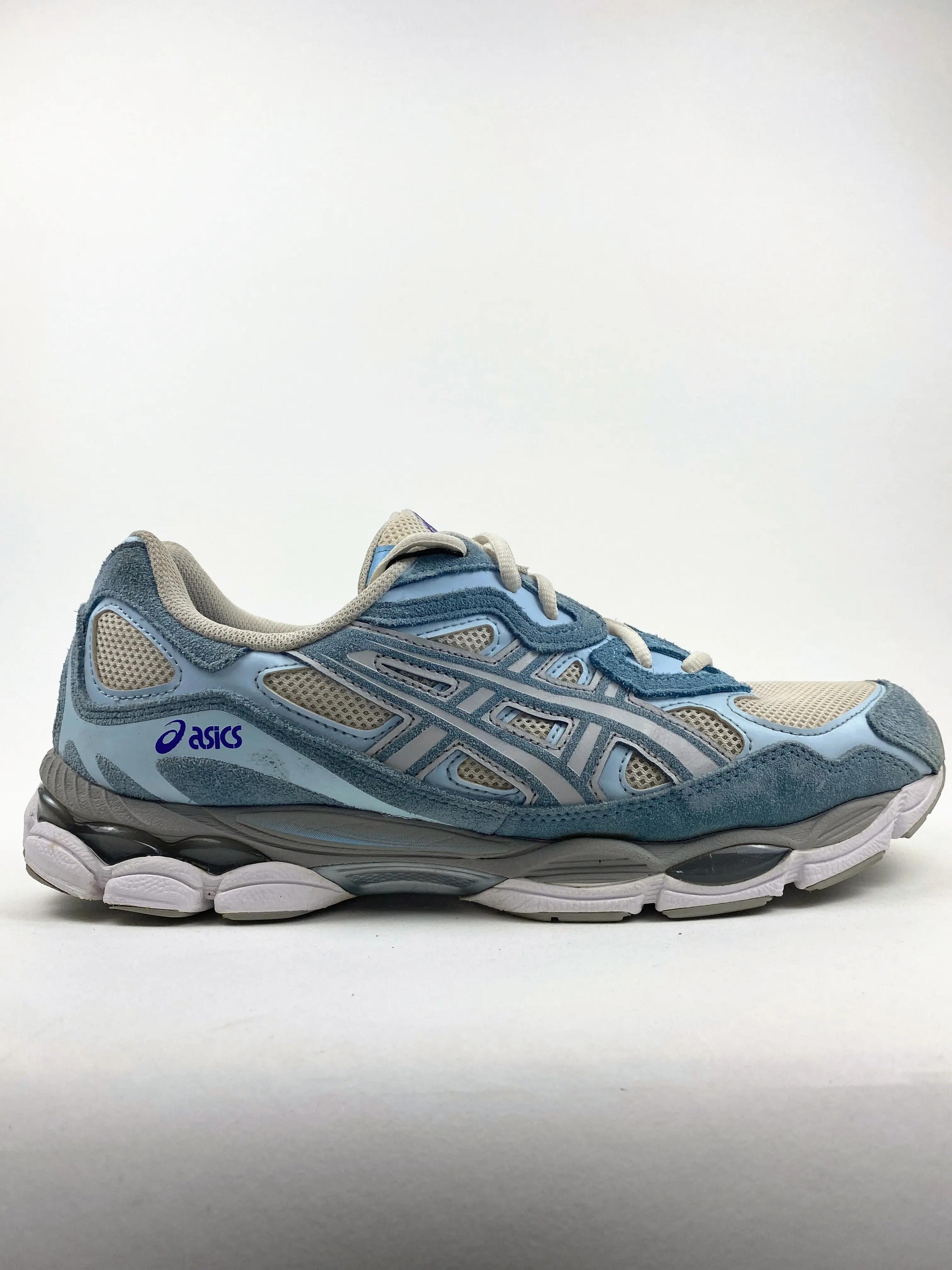 ASICS picture