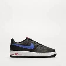 NIKE picture