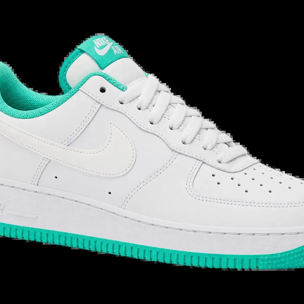 Herren - Sneaker - Schnürschuhe - Nike Air Force 1 '07 - Weiß, Light Menta