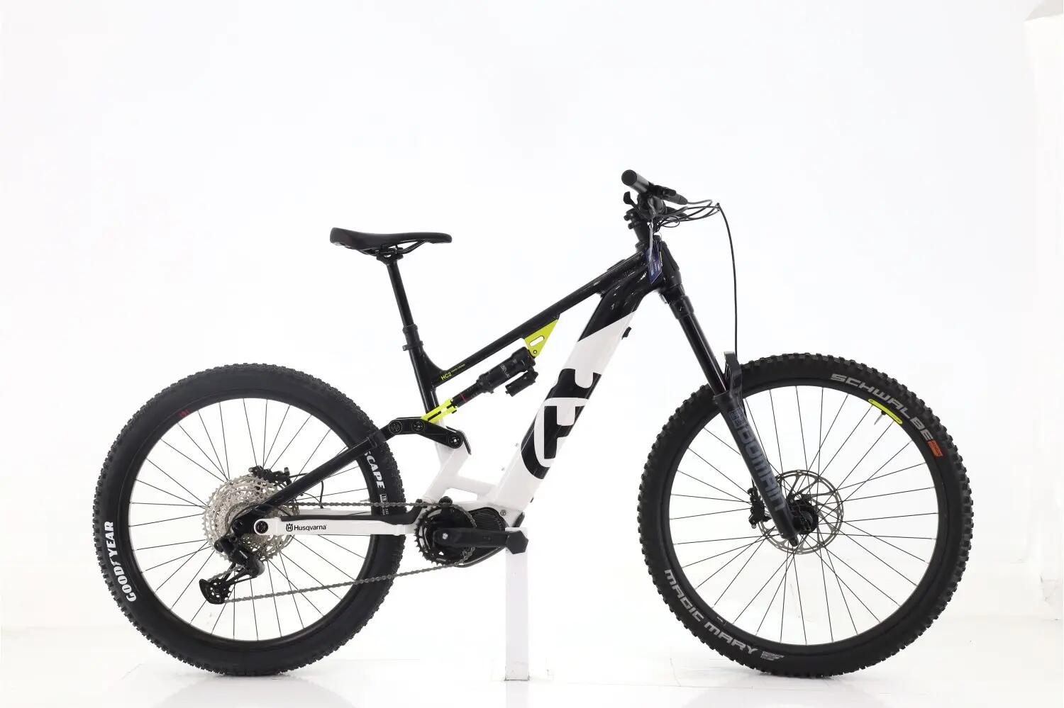HUSQVARNA E-BICYCLES picture