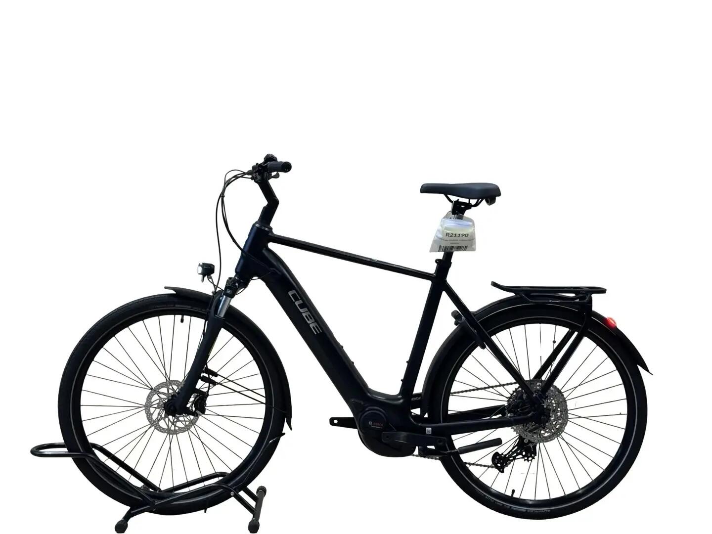 Segunda Vida - Bici elettriche Cube Touring Hybrid Pro 625 Shimano - Como nuevo 2/15