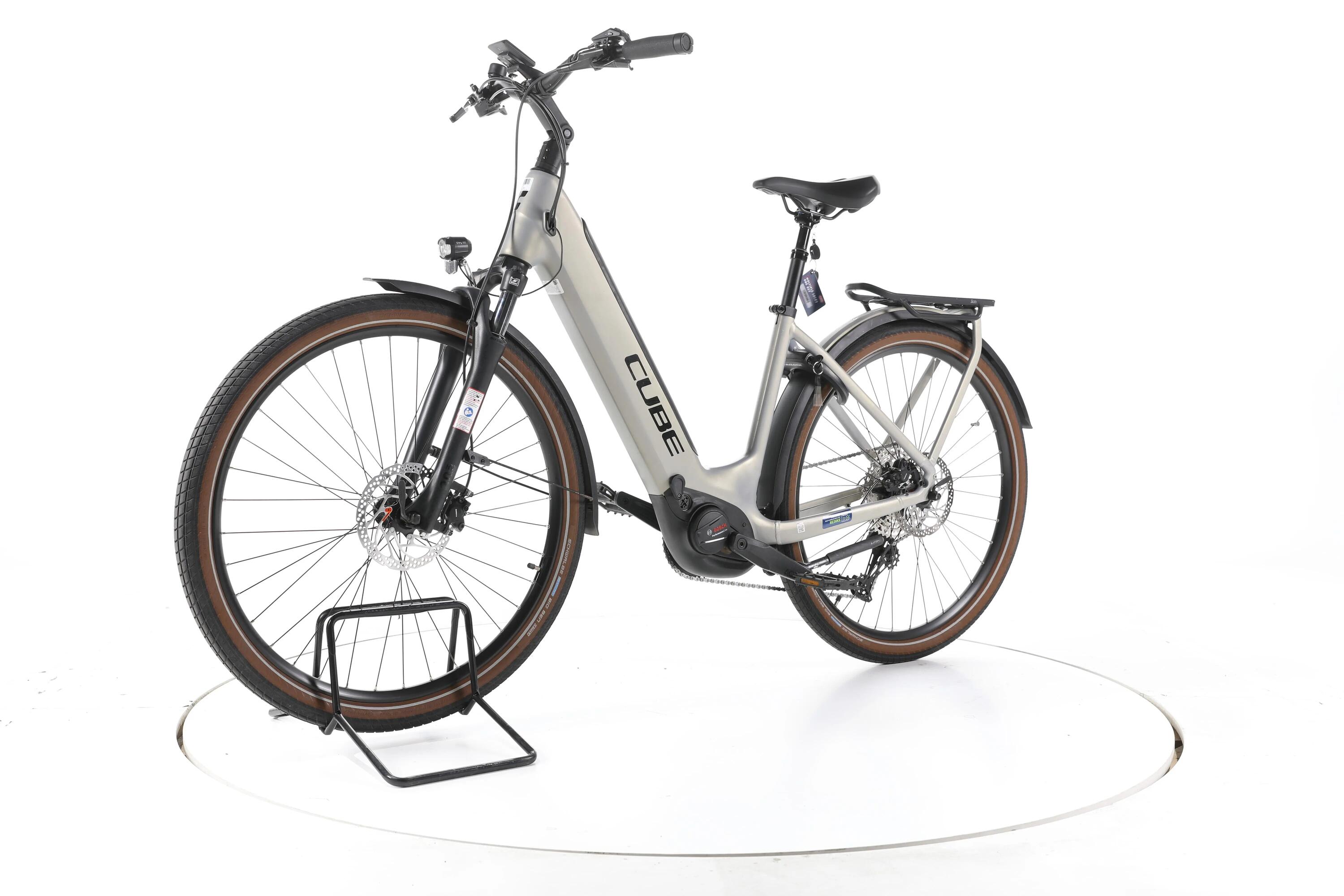 Refurbished - Cube Touring Hybrid Pro Trekking E-Bike Tiefeinsteiger - Sehr gut 5/7