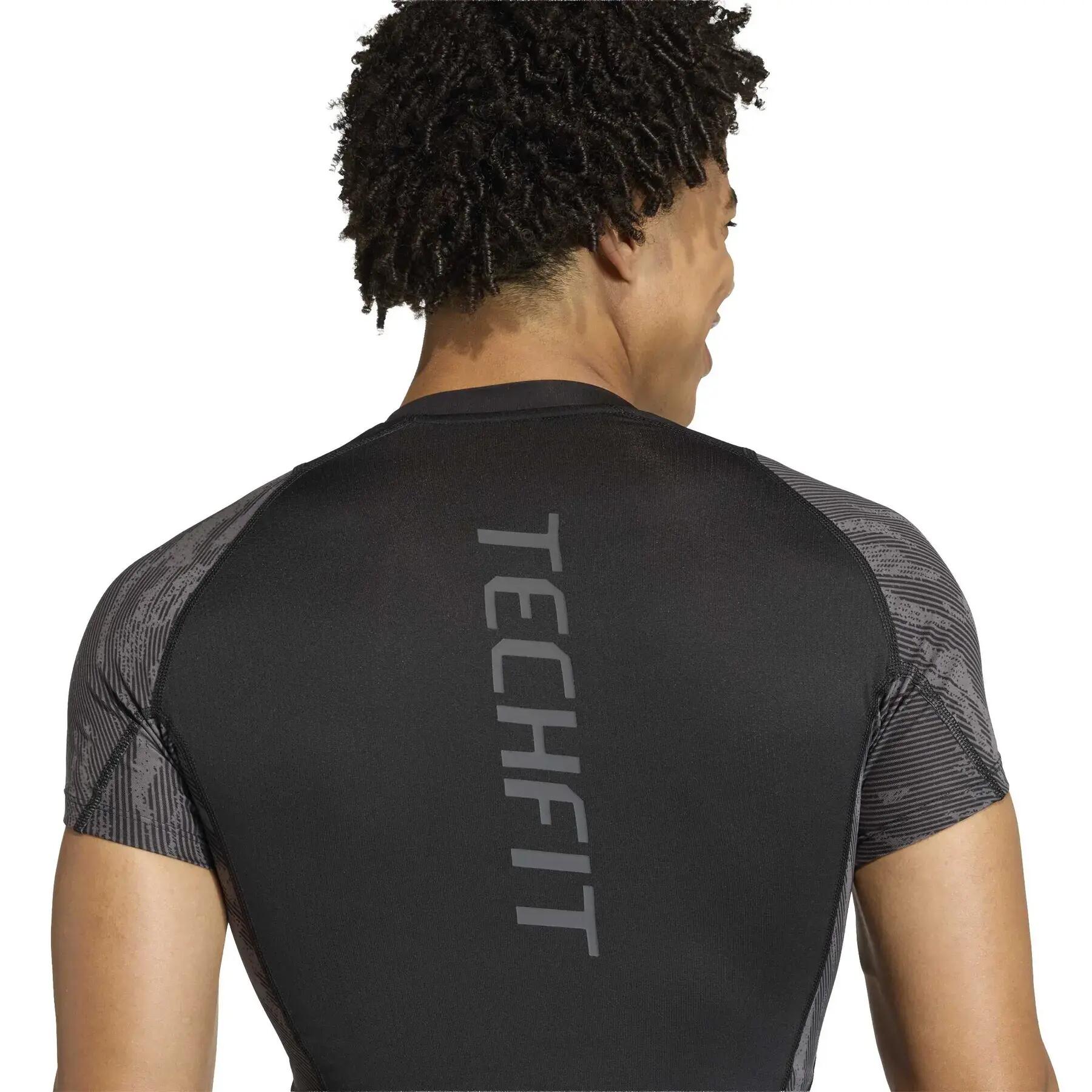 T-shirt adidas Techfit Aop 6/6