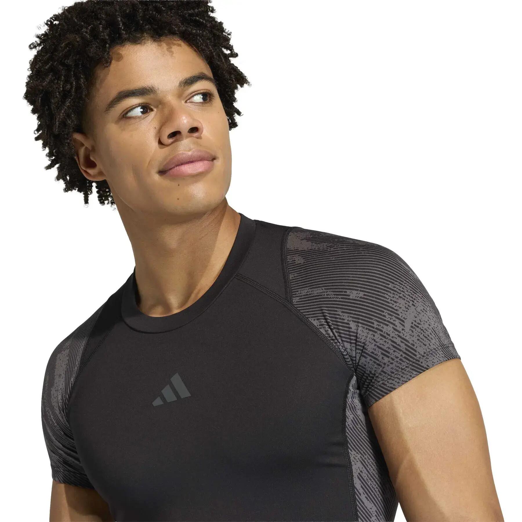 T-shirt adidas Techfit Aop 5/6