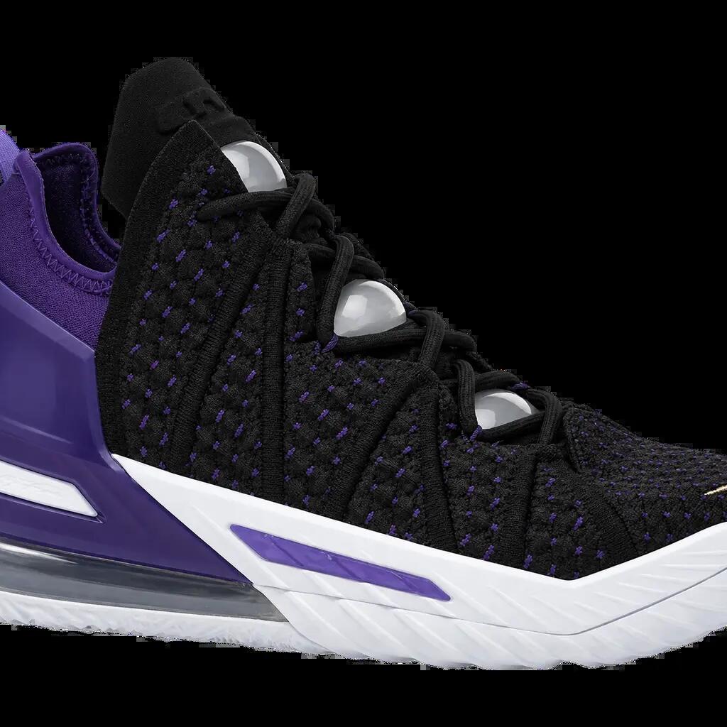 Herren - Basketballschuhe - Sneaker - glänzend - Nike LeBron 18 Lakers - lila
