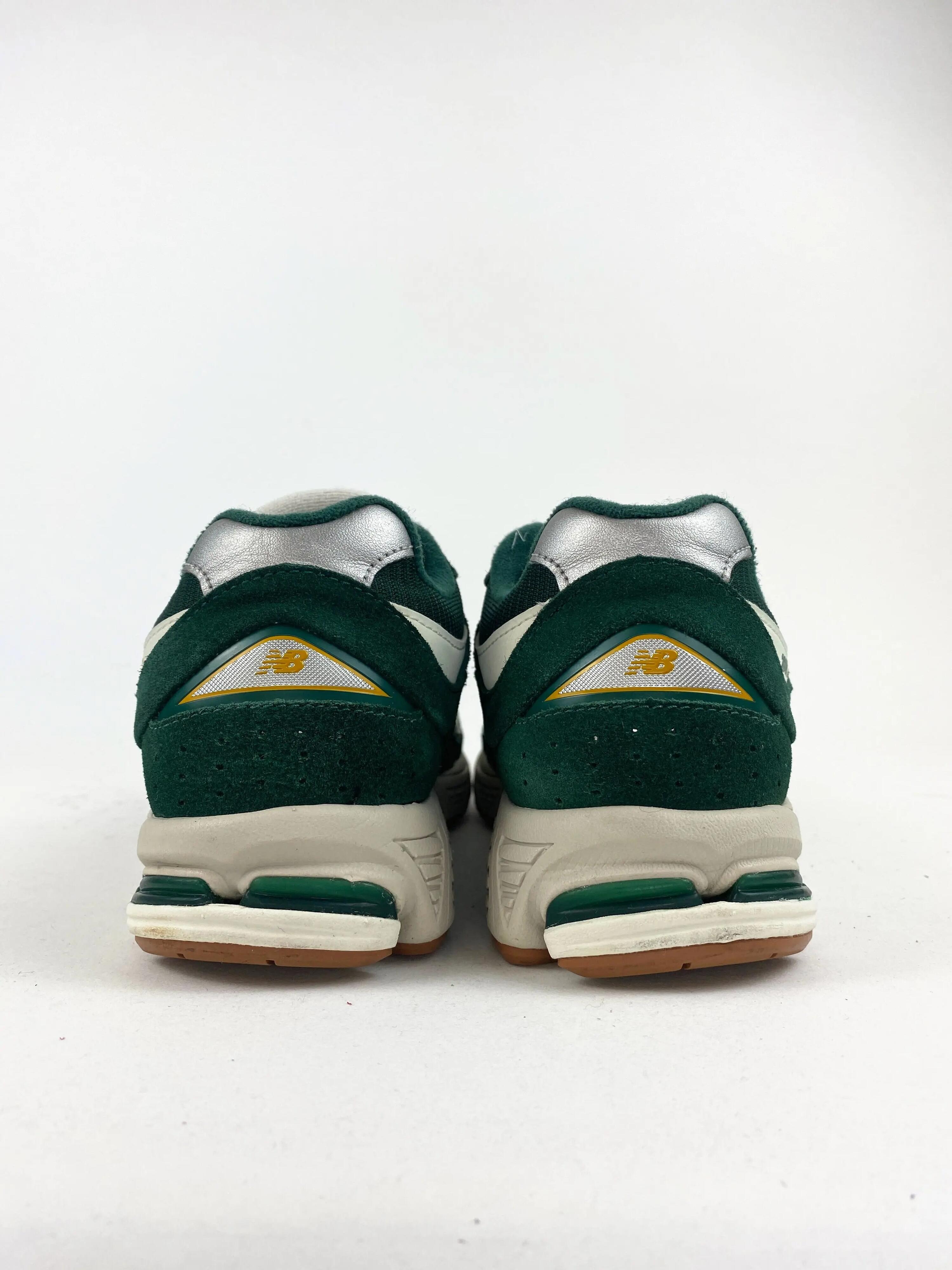 Reconditionné NEW BALANCE Baskets Femme, 2002R, Vert Très Bon État 3/4
