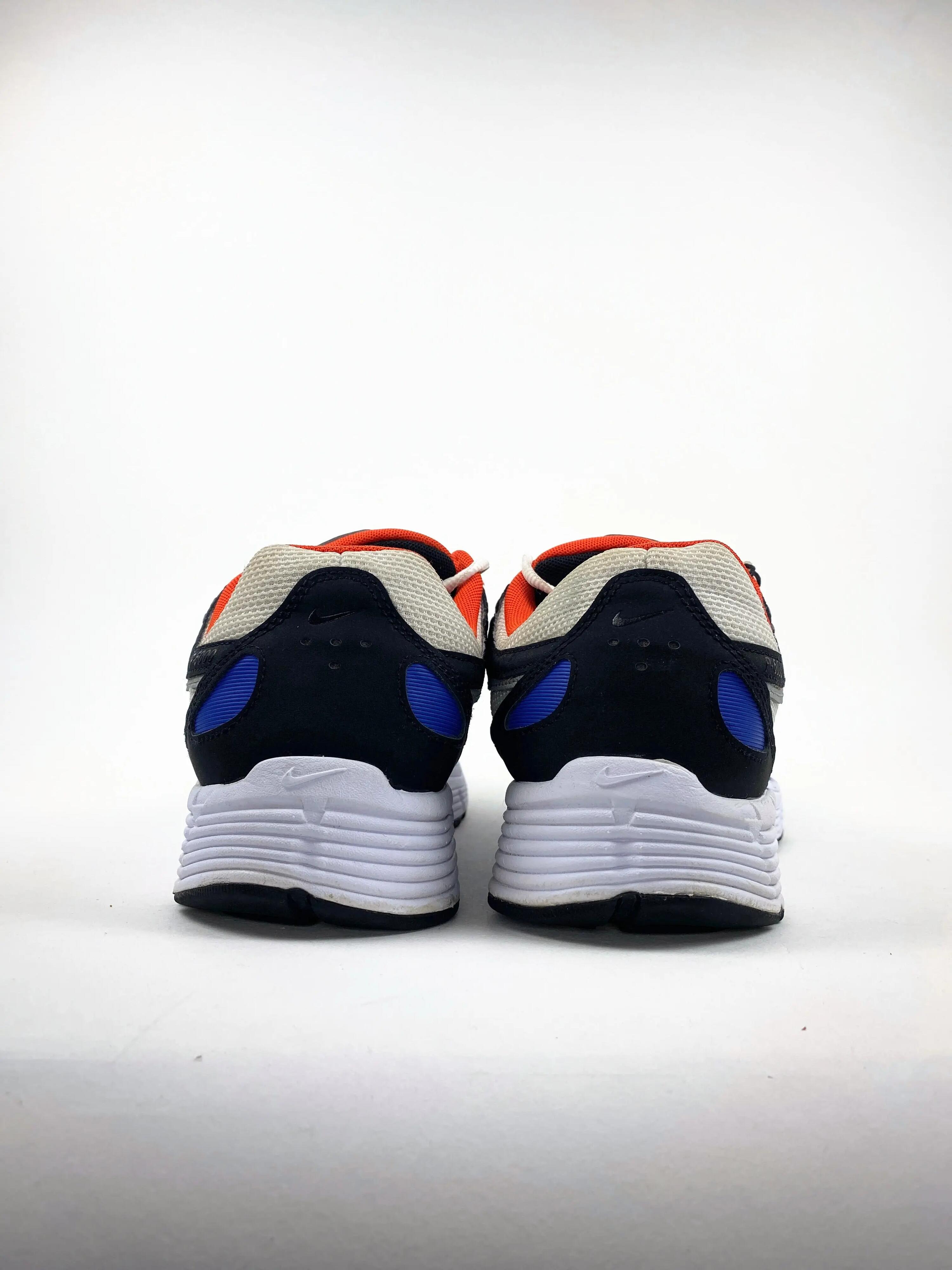 Reconditionné NIKE Baskets Homme, P-6000, Noir Très Bon État 3/4
