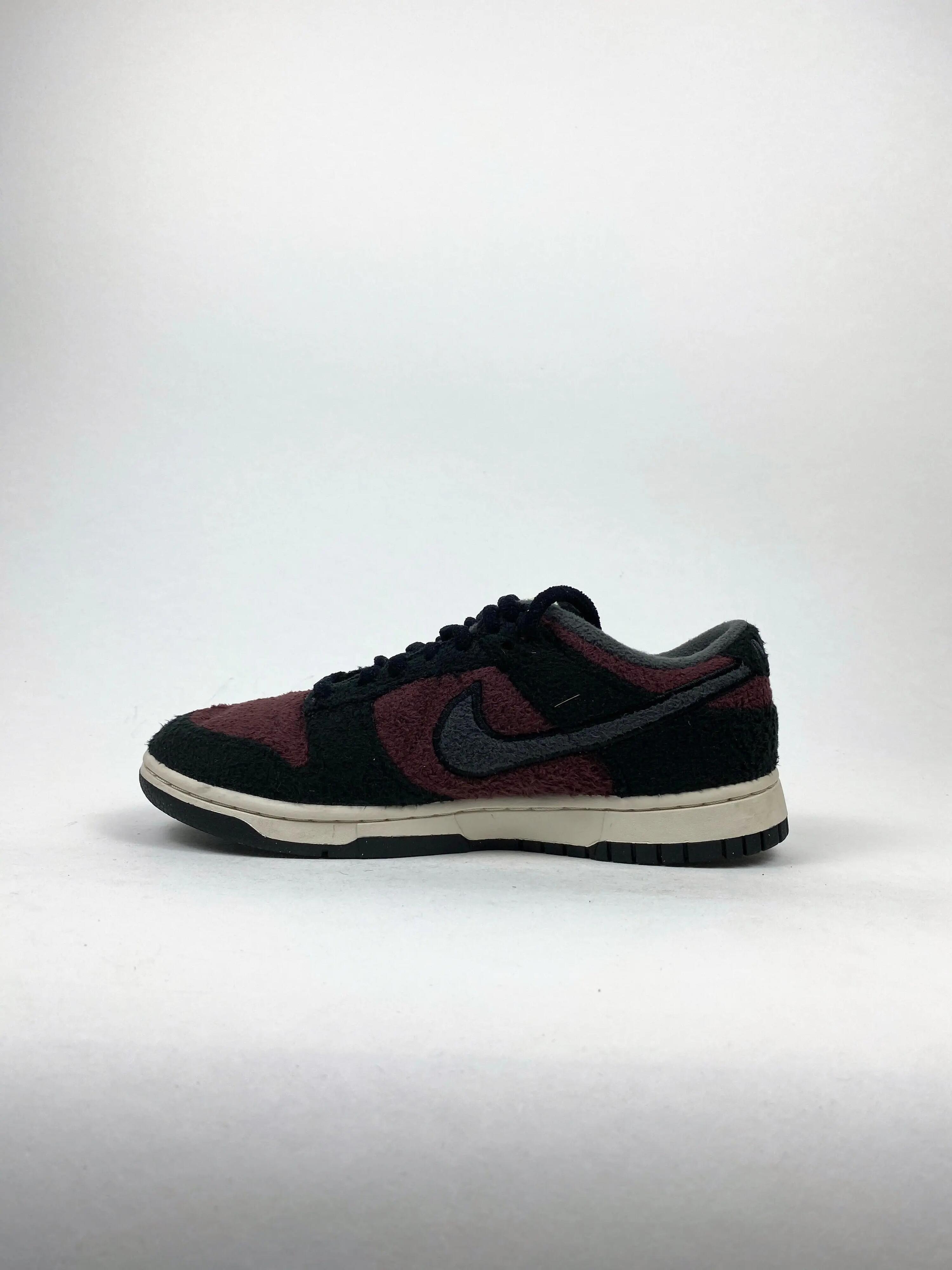 Reconditionné NIKE Baskets Homme, Dunk Low SE, Bordeaux Très Bon État 4/4