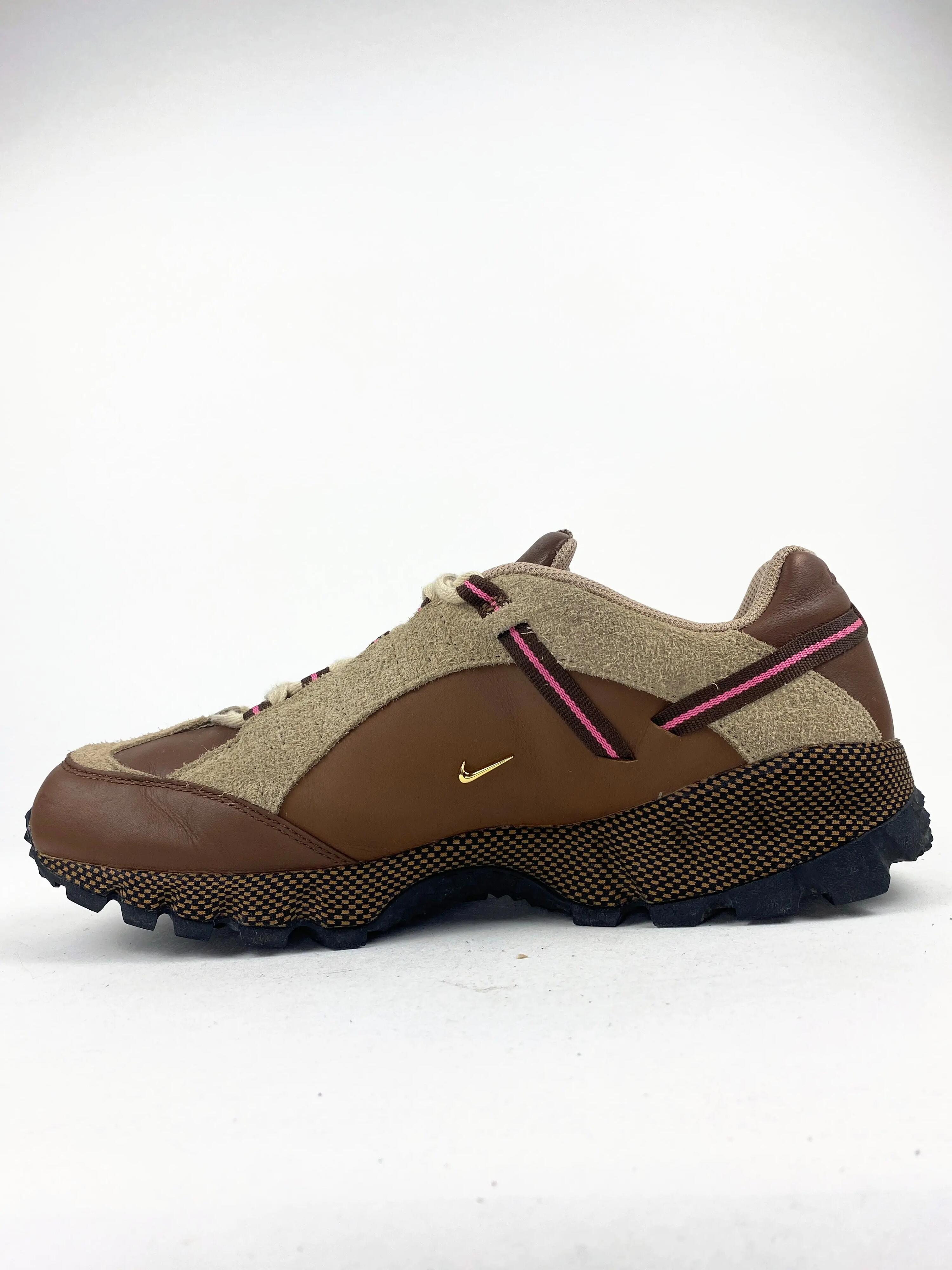 Reconditionné NIKE Baskets Homme, Air Humara LX Jacquemus, Marron Très Bon État 4/4