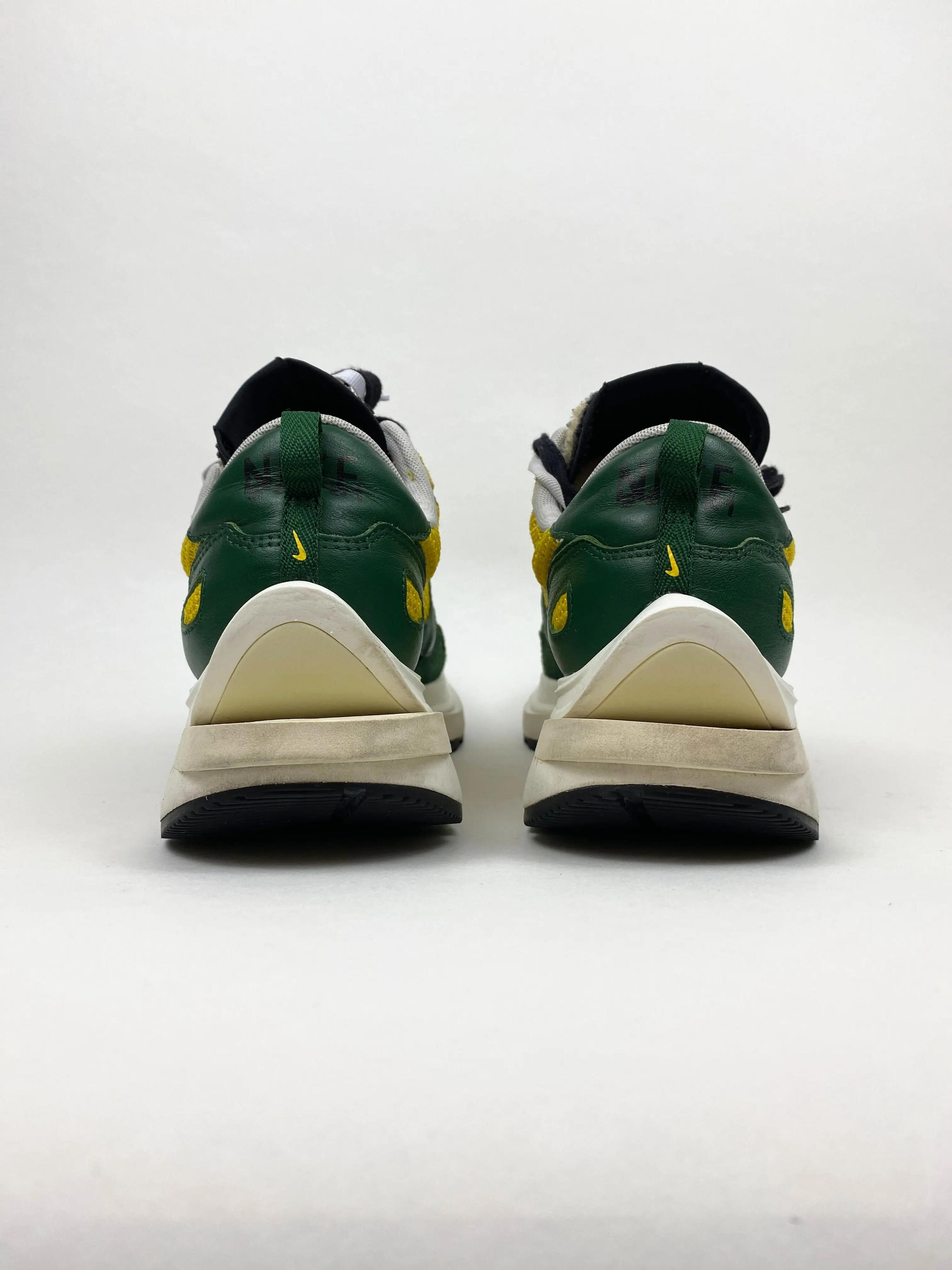 Reconditionné NIKE Baskets Homme, Vaporwaffle sacai, Jaune Très Bon État 3/4