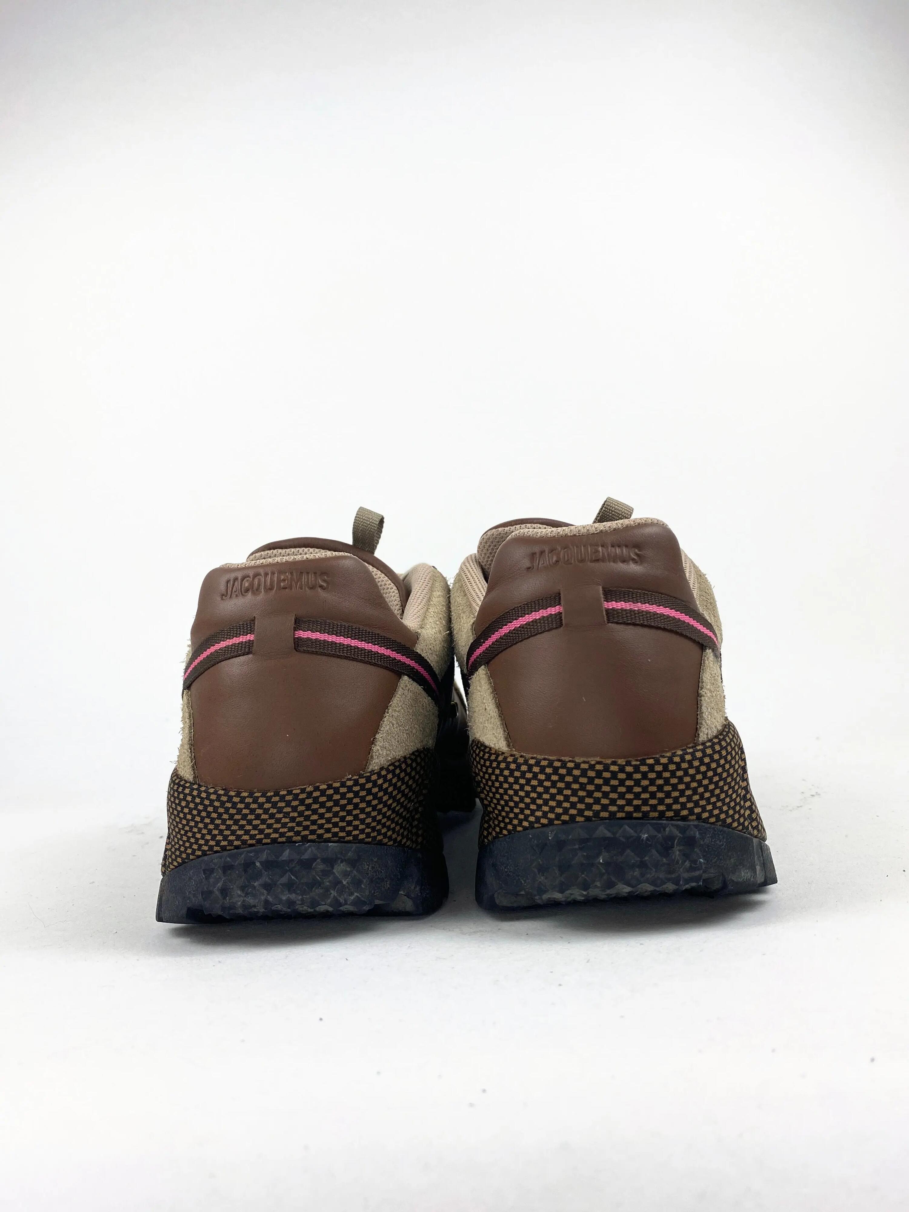 Reconditionné NIKE Baskets Homme, Air Humara LX Jacquemus, Marron Très Bon État 3/4