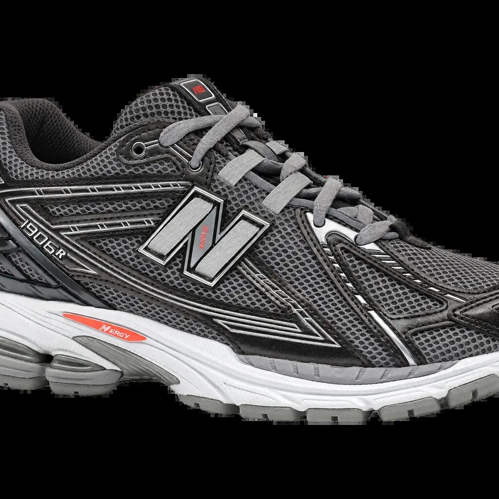Herren - Sneaker - Mesh, Schnürung - New Balance 1906R - Schwarz