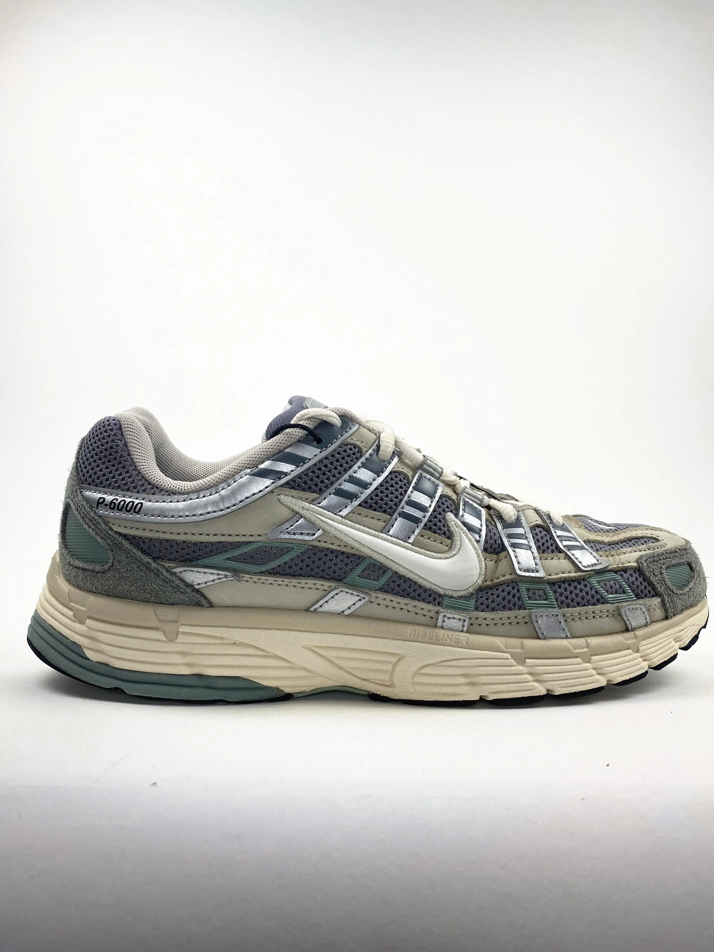 NIKE picture