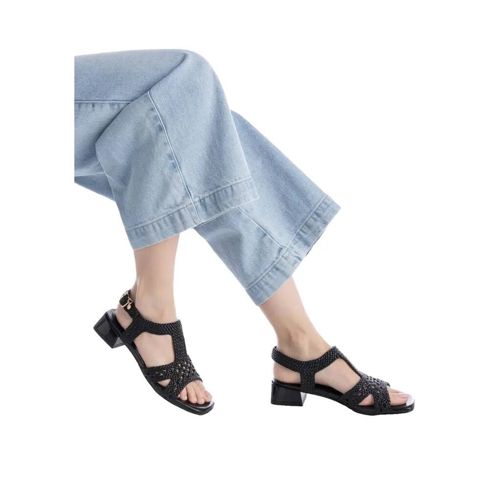 XTI Elegant Design Sandals Black 2/5