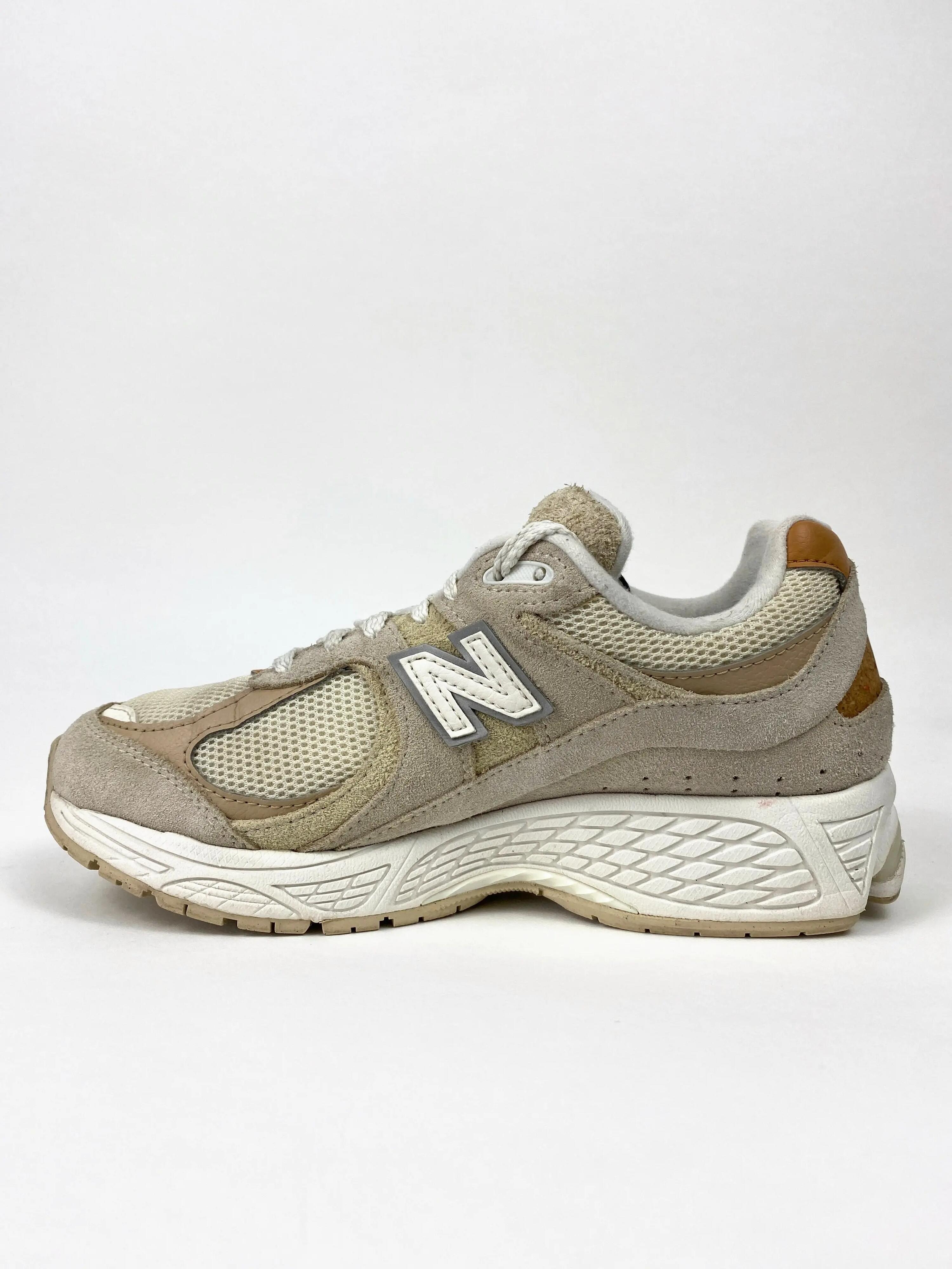 Reconditionné NEW BALANCE Baskets Femme, 2002R, Beige Très Bon État 4/4