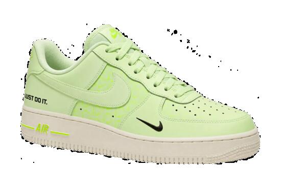 Zapatillas hombre corte bajo Just Do It Nike Air Force 1 Barely Volt
