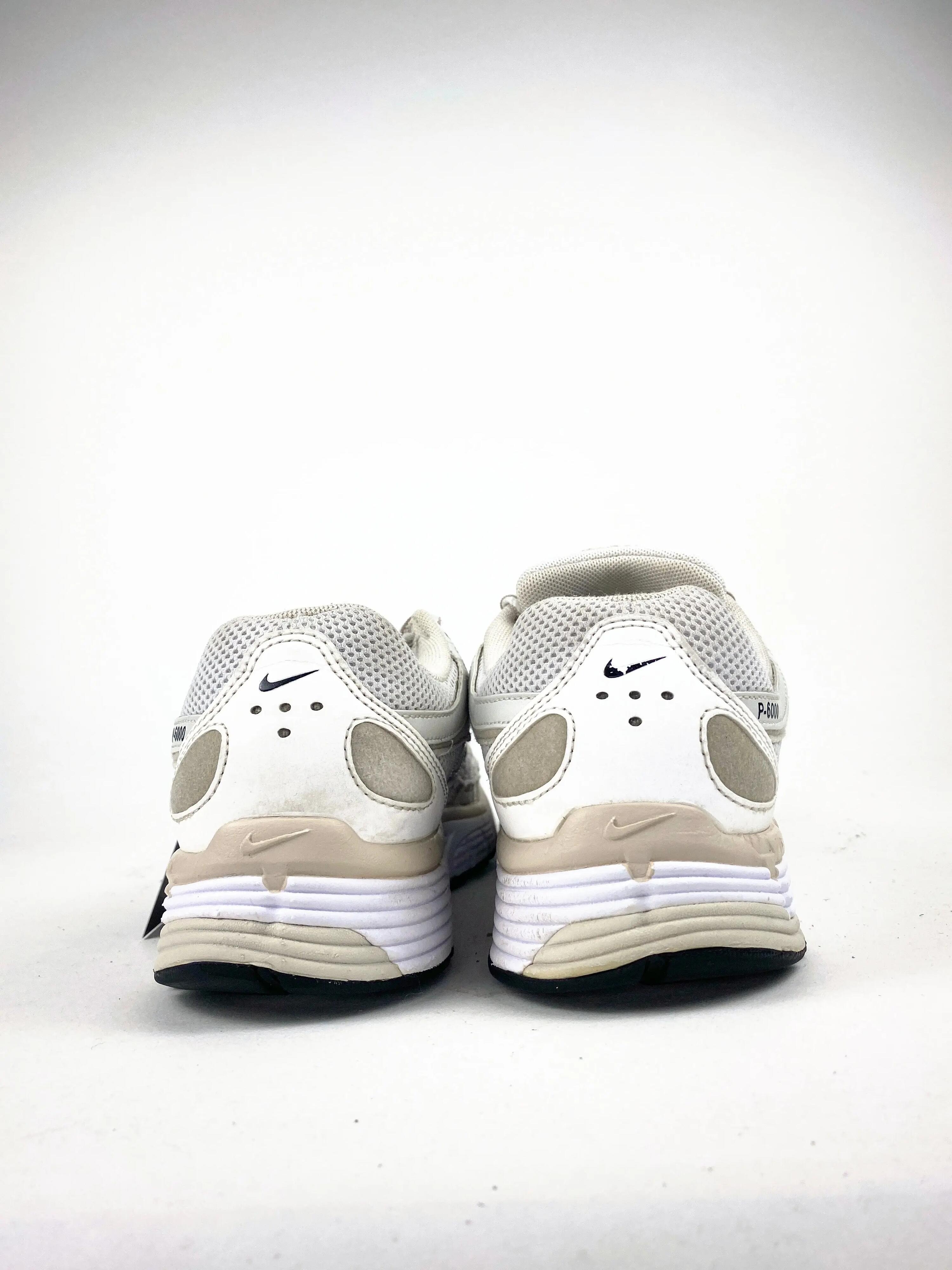 Reconditionné NIKE Baskets Homme, P-6000, Beige Très Bon État 3/4