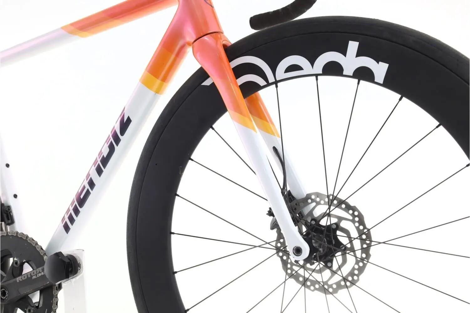 Vélo de route reconditionné ·  F8 SL Di2 12V · Très bon état 5/8