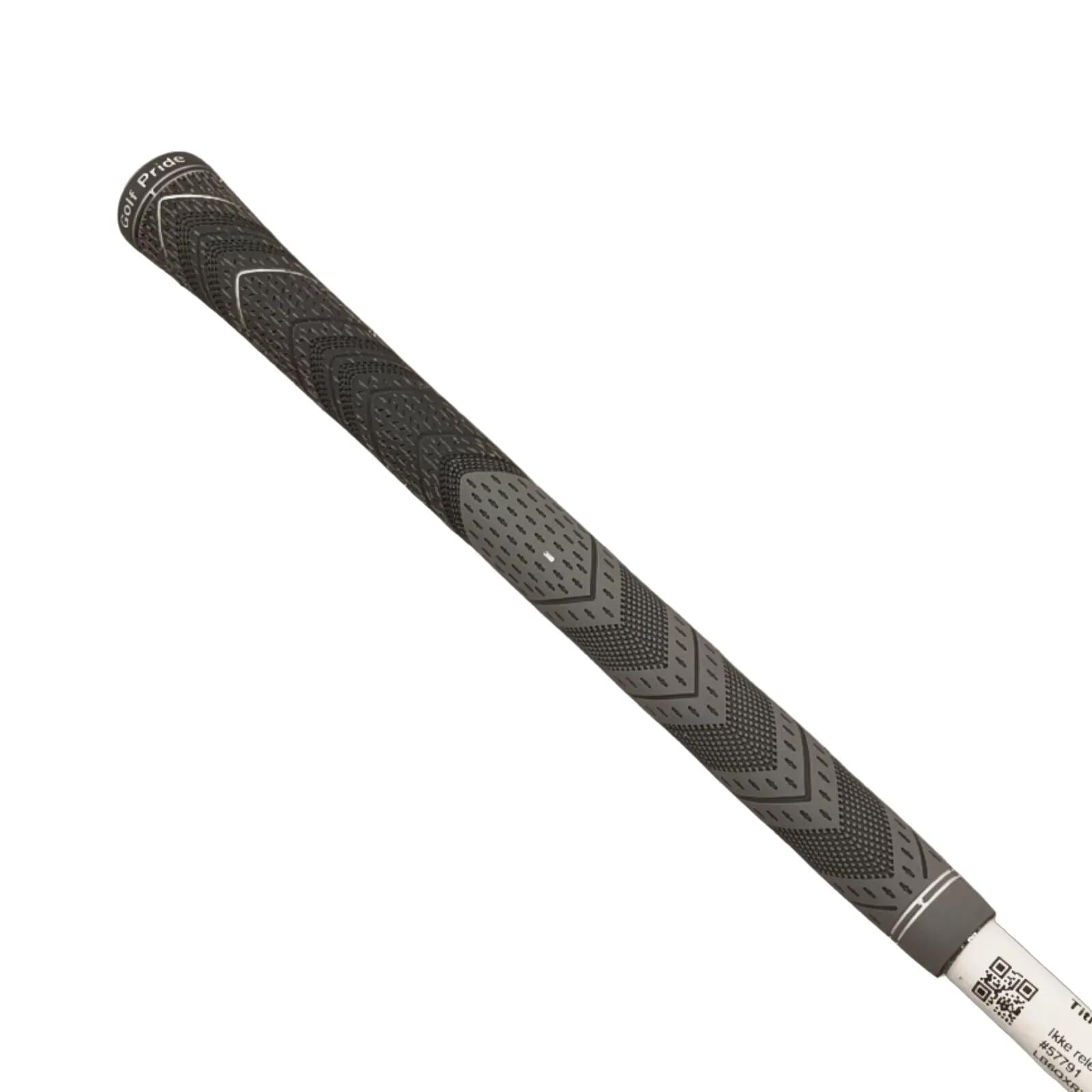 Titleist TSi3 Hybrid / Flex Stiff / #2 / 18 6/6