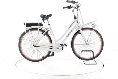 Tweedehands - gazelle miss grace c7+ hmb city e-bike lage instap - zeer goed