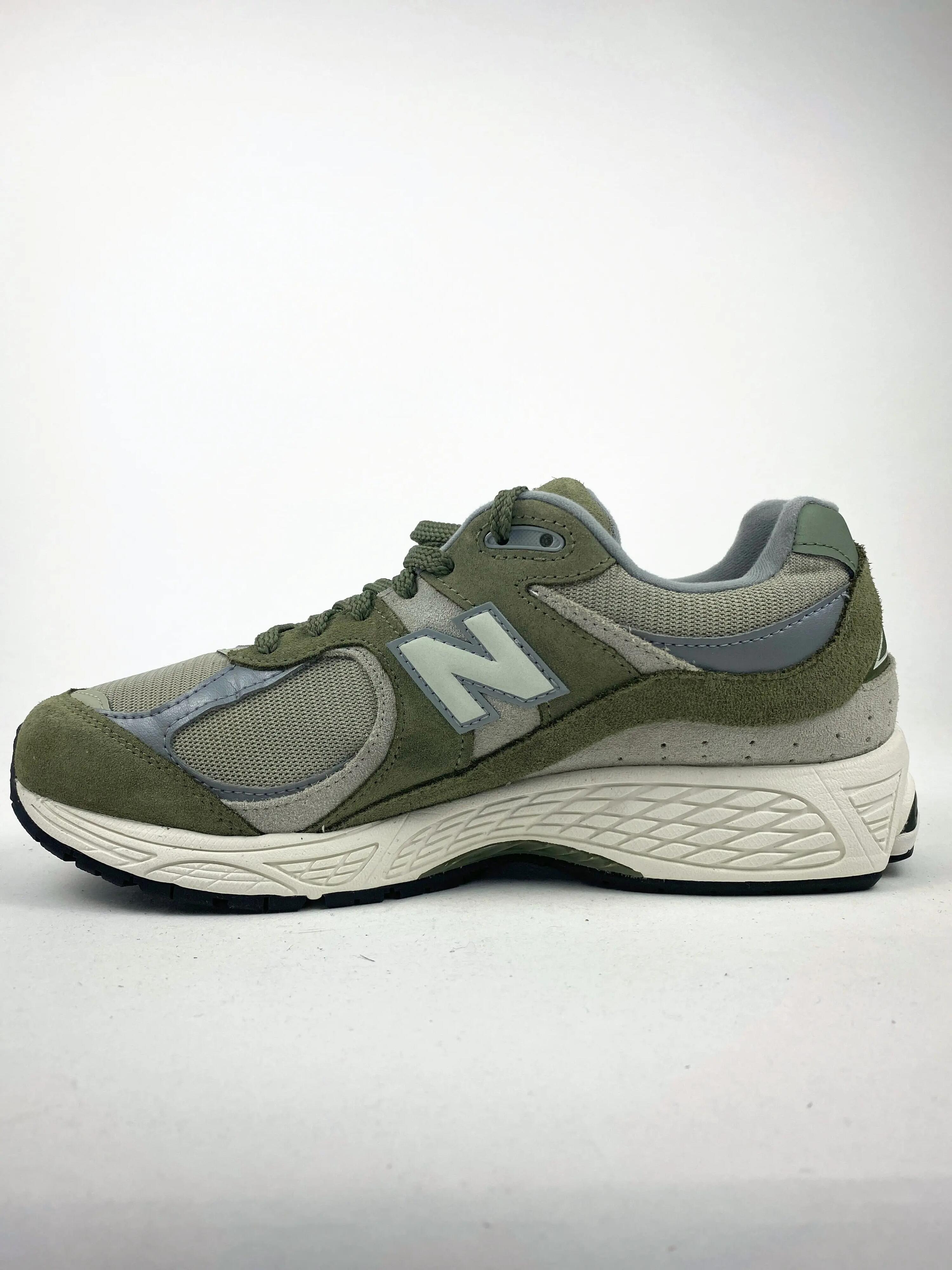 Reconditionné NEW BALANCE Baskets Homme, 2002R, Kaki Très Bon État 4/4
