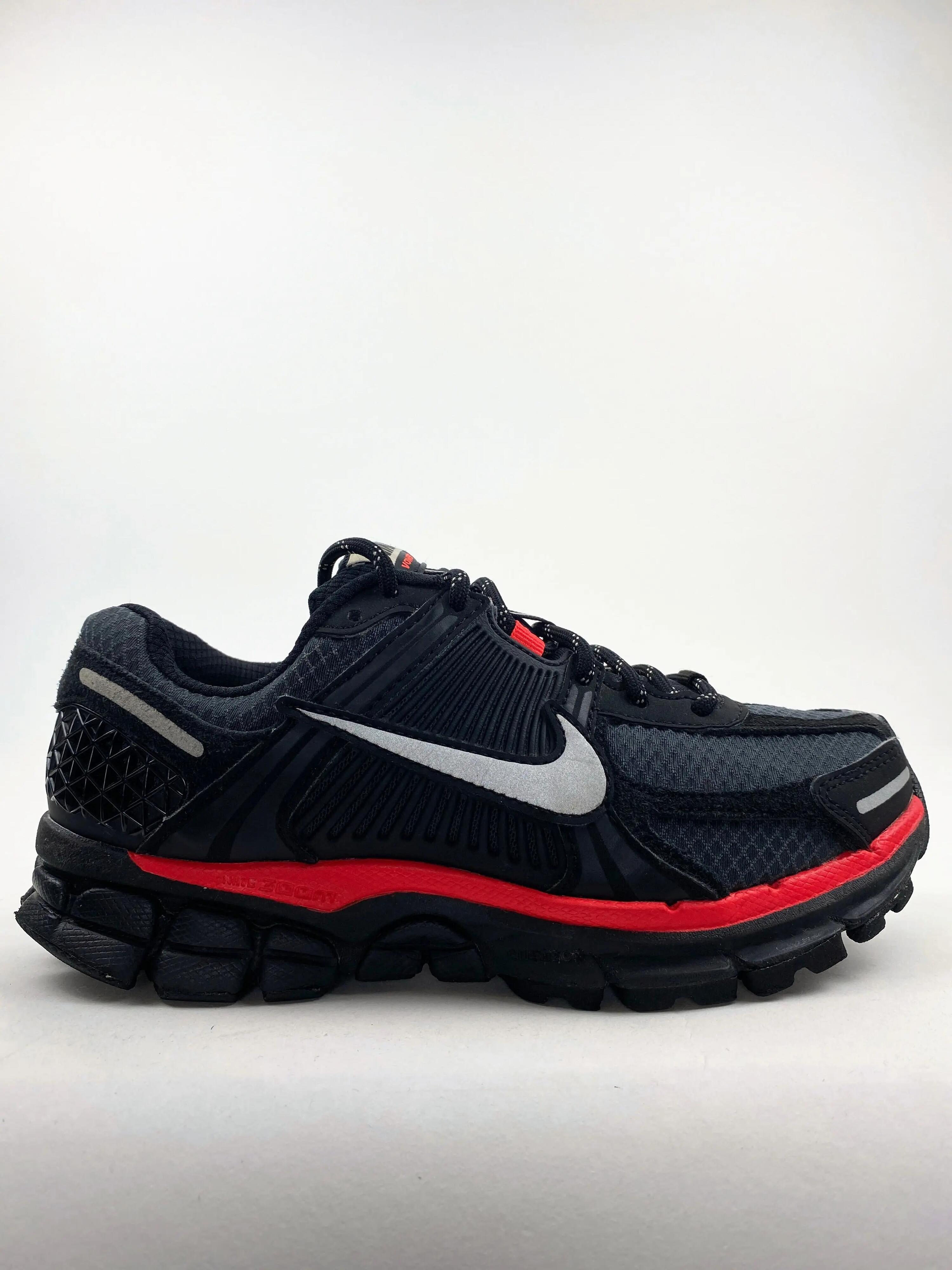 NIKE picture