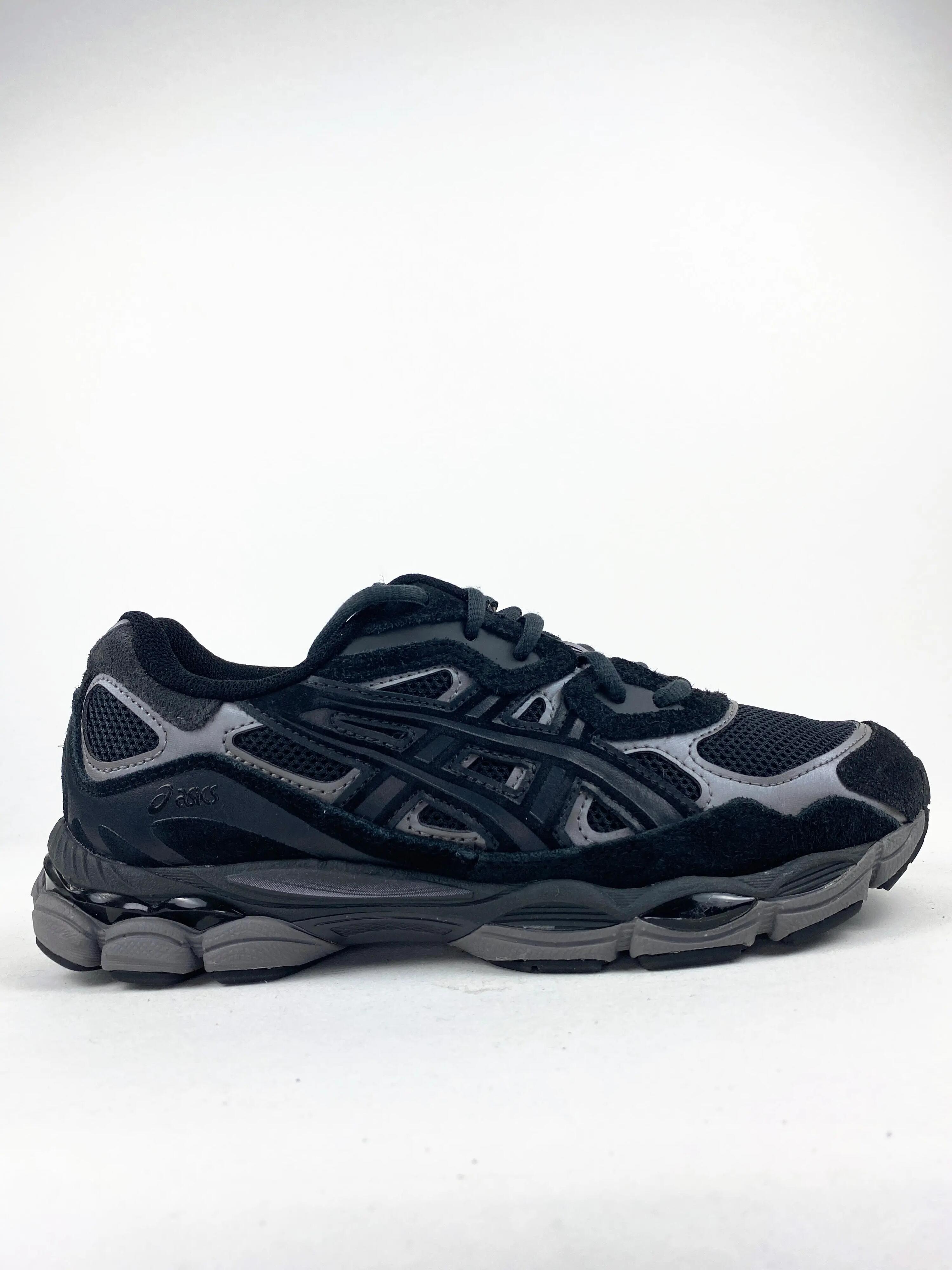 ASICS picture