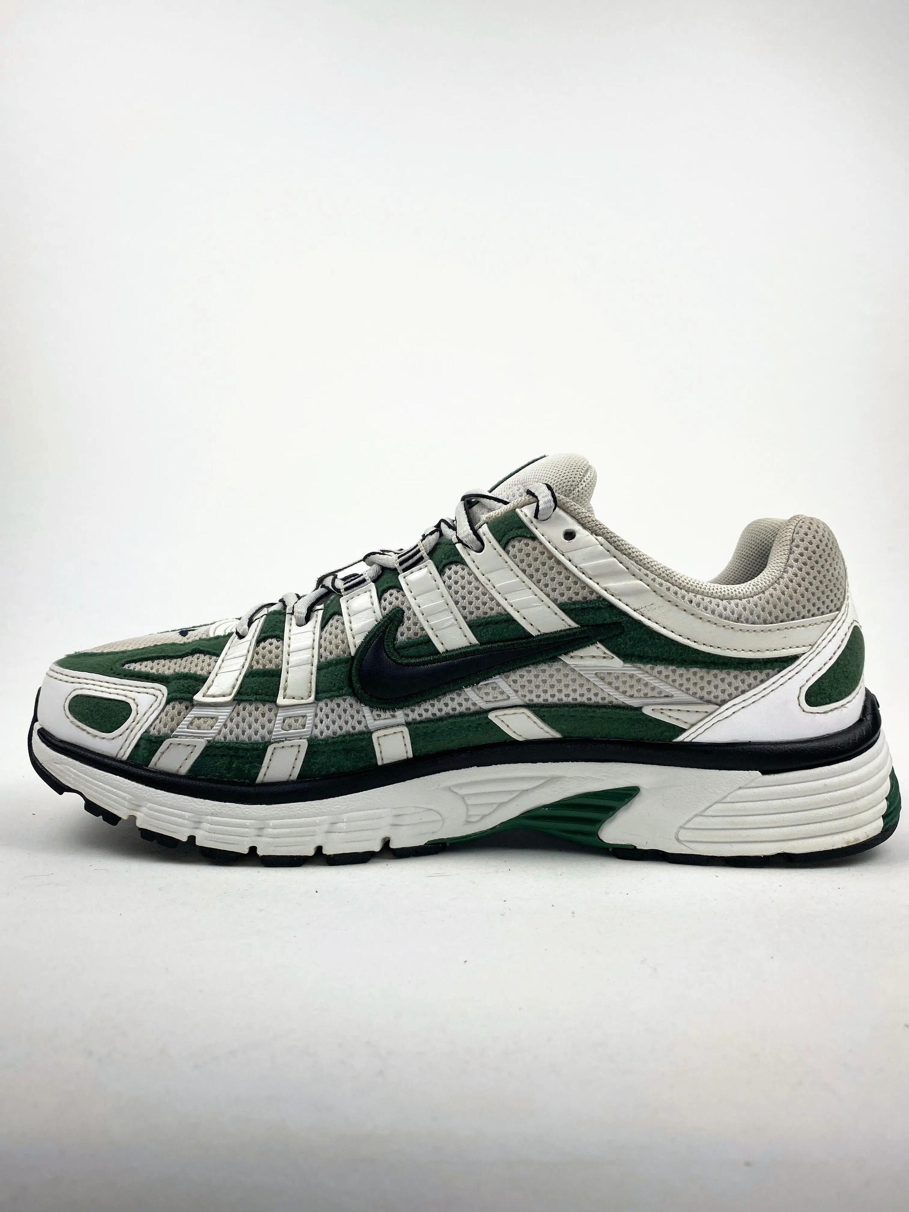 Reconditionné NIKE Baskets Femme, P-6000, Vert Très Bon État 4/4