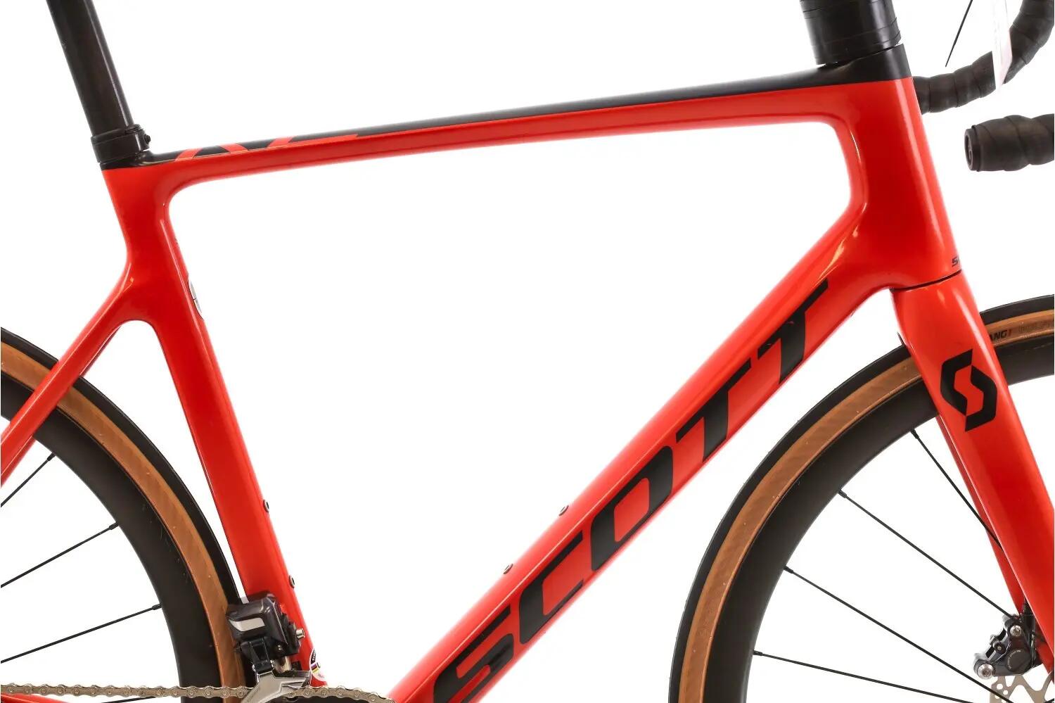 Bici strada ricondizionata ·  Addict RC 10 Di2 11V · Buone condizioni 2/8