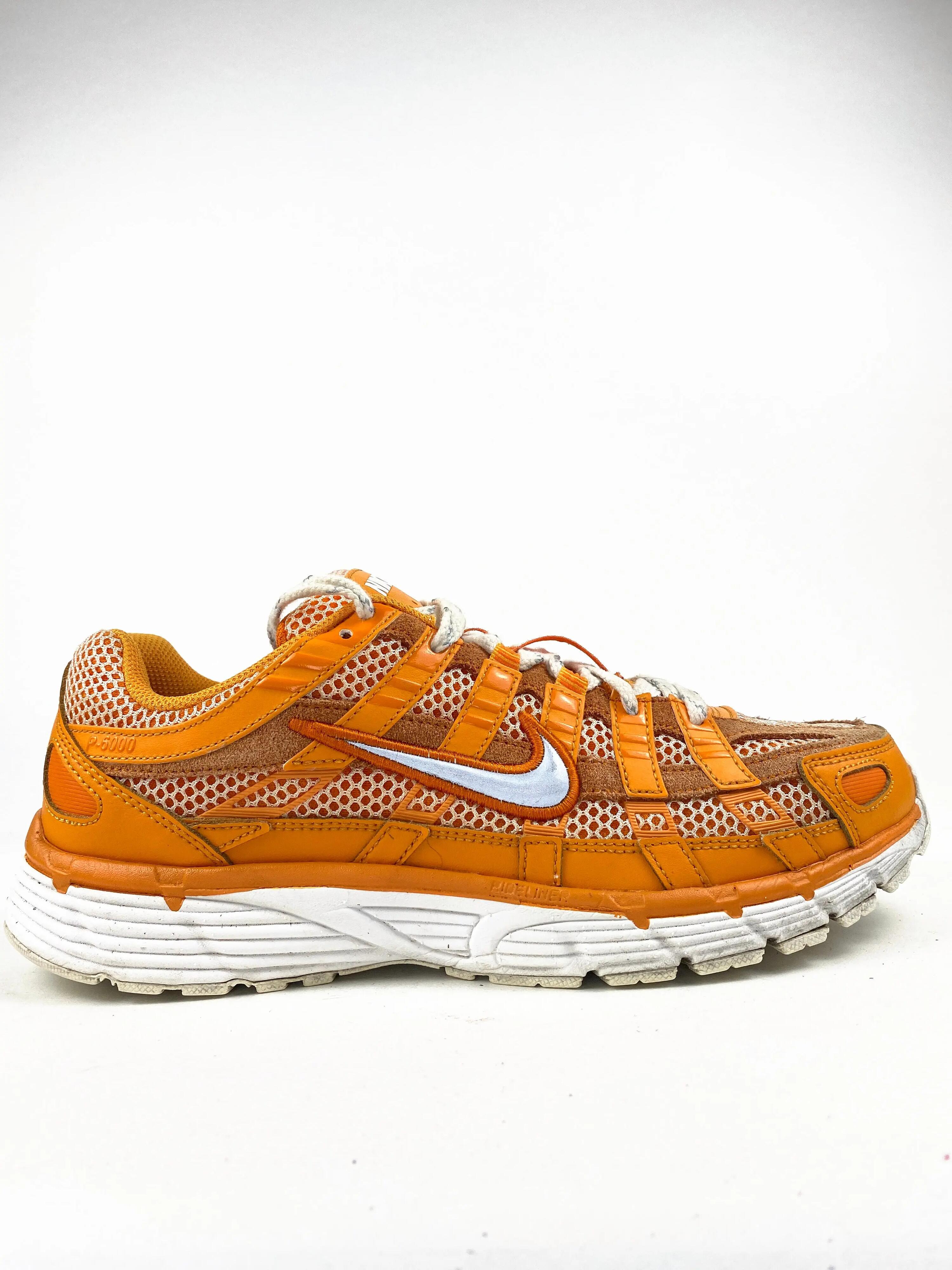 NIKE picture